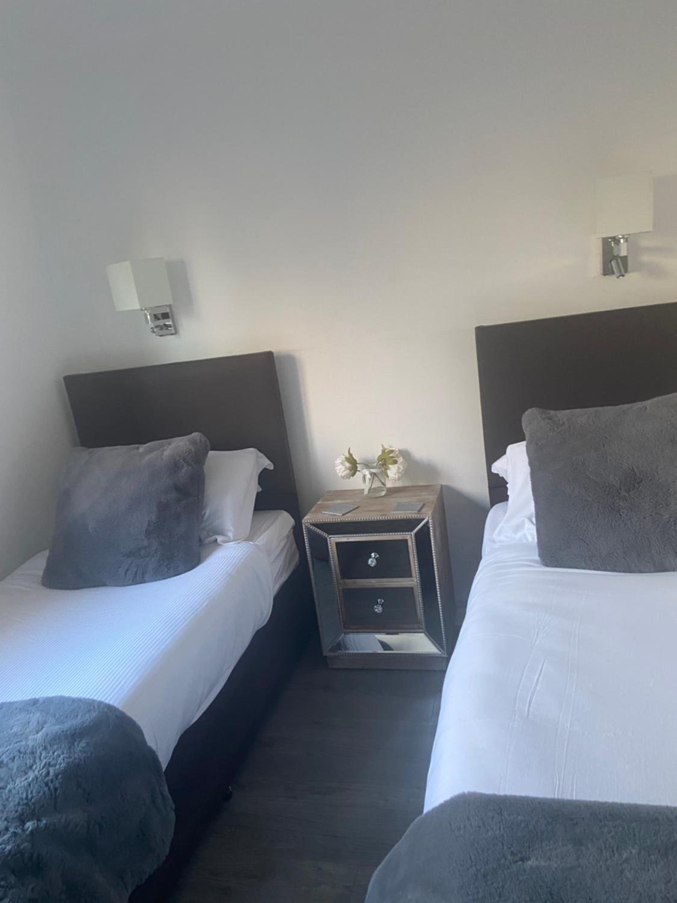 Bow Serviced Apartments view 5