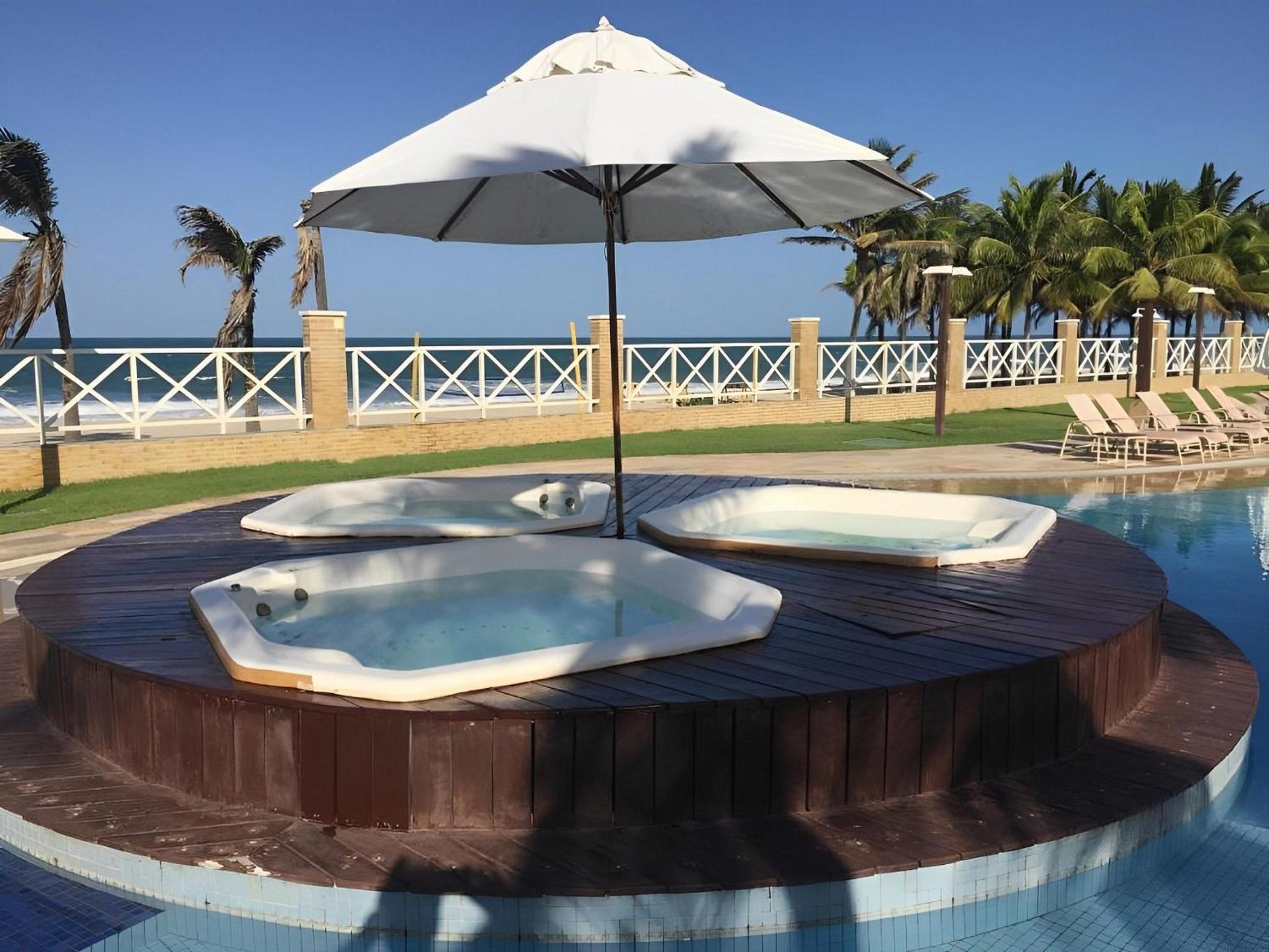 PORTAMARIS - luxo duplex , 4 suites - pe na areia view 3