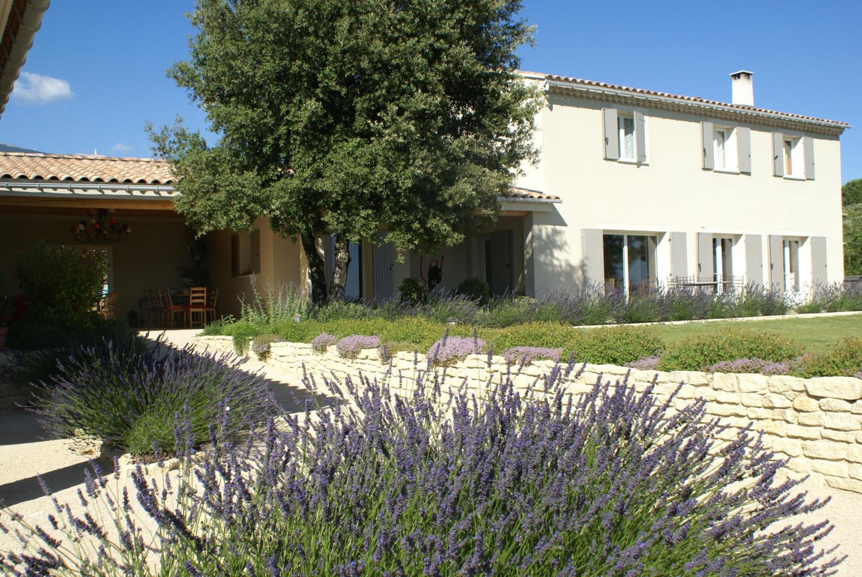 La Bastide au Ventoux view 3