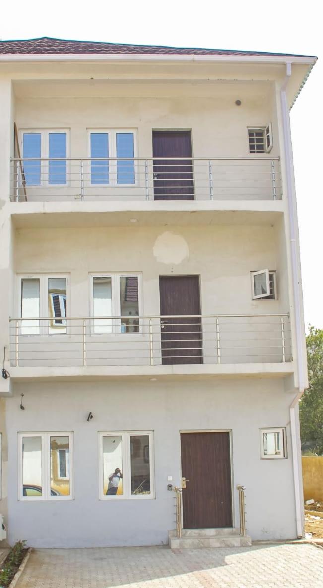 House 13, Wuye Abuja
