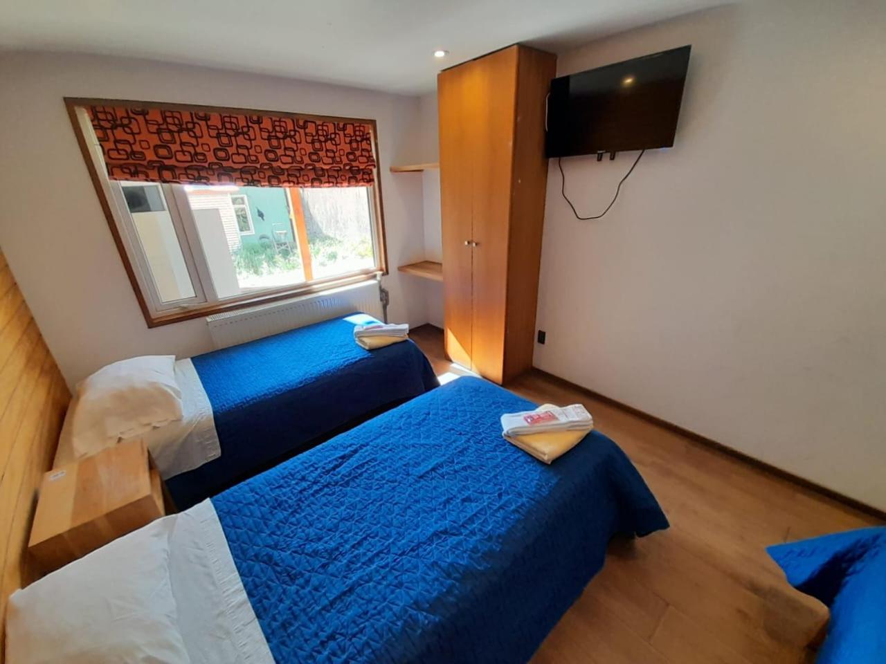 ALMER HOSTAL