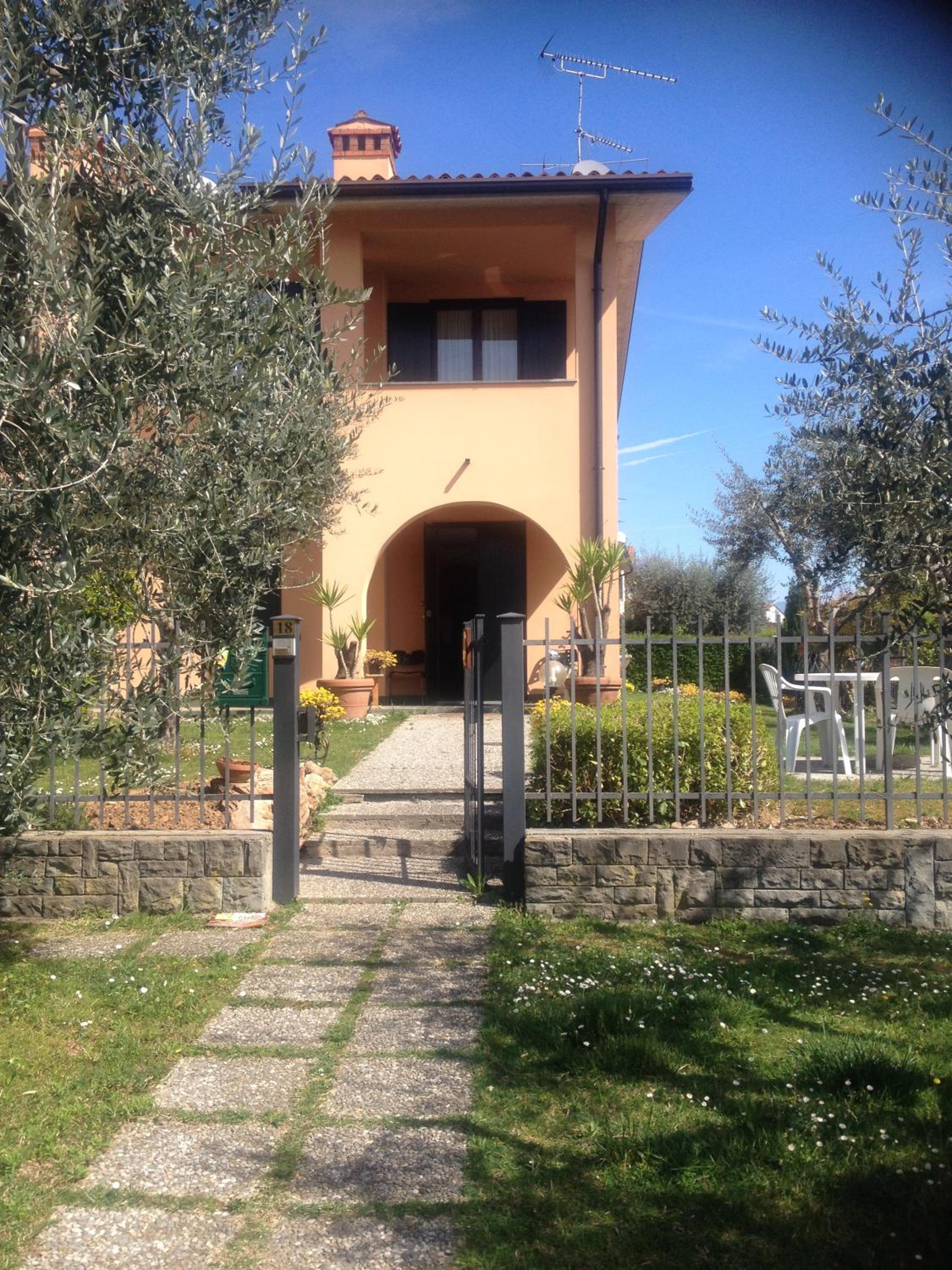 Photo 15