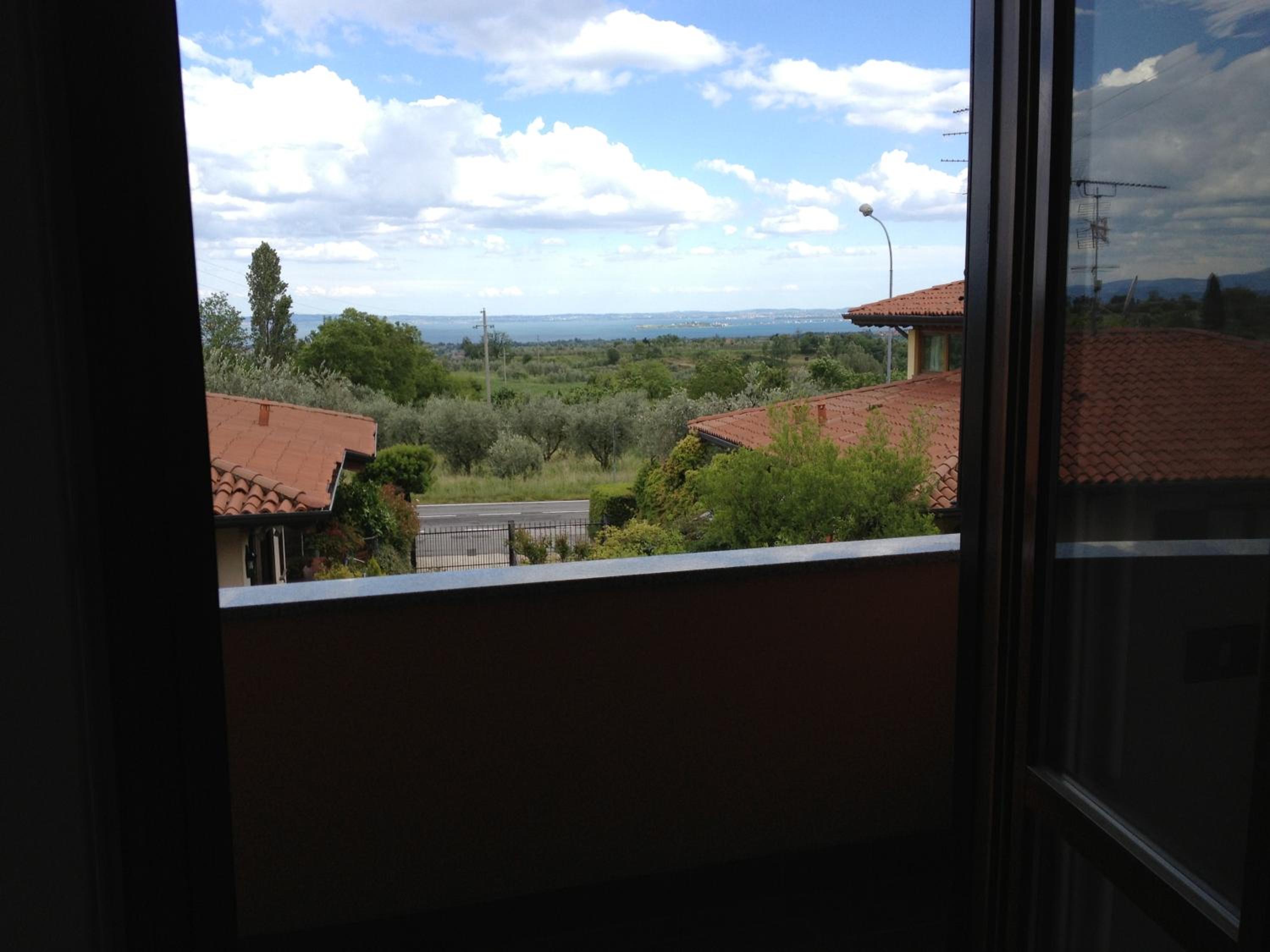 Photo 44