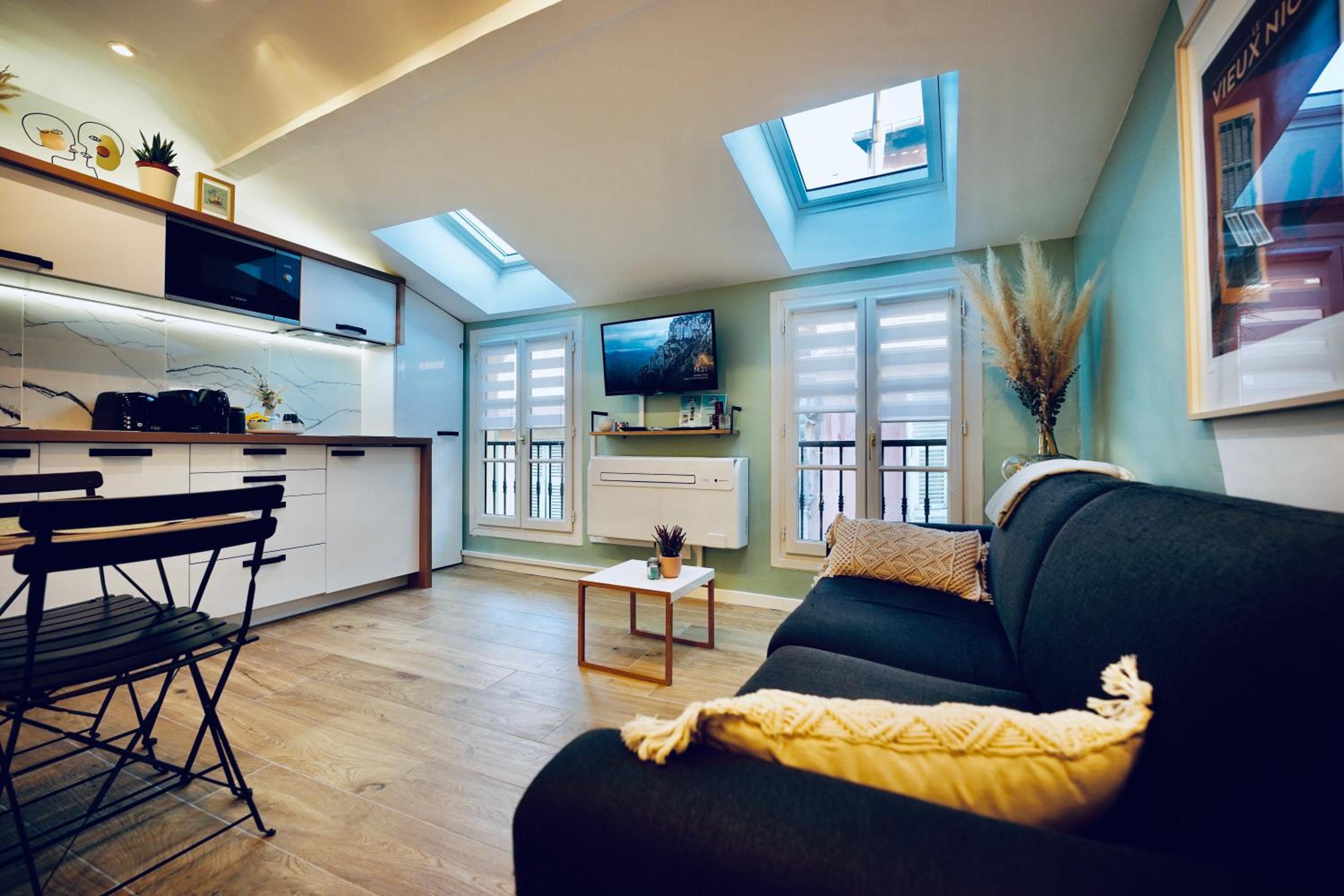 NEW ! Superbe Studio Vieux Nice - Climatisé