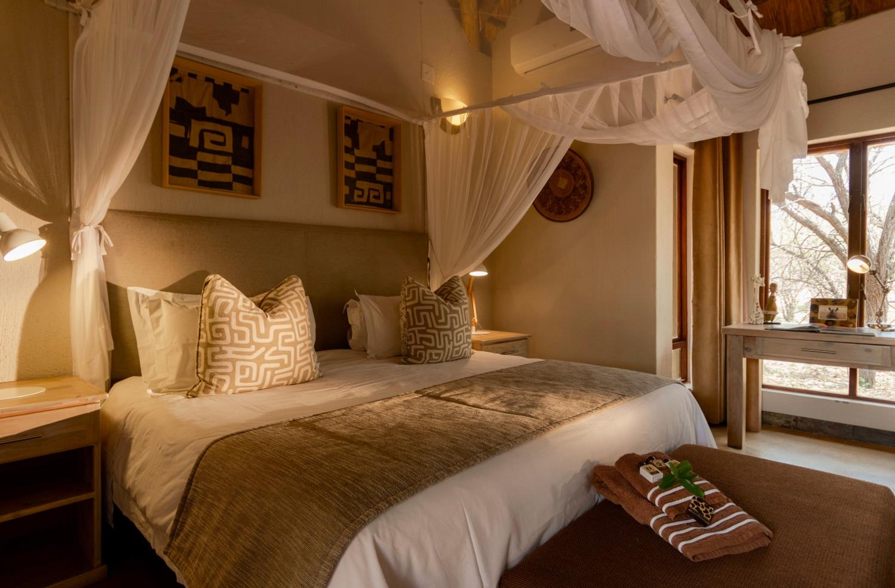 Giraffe Lodge