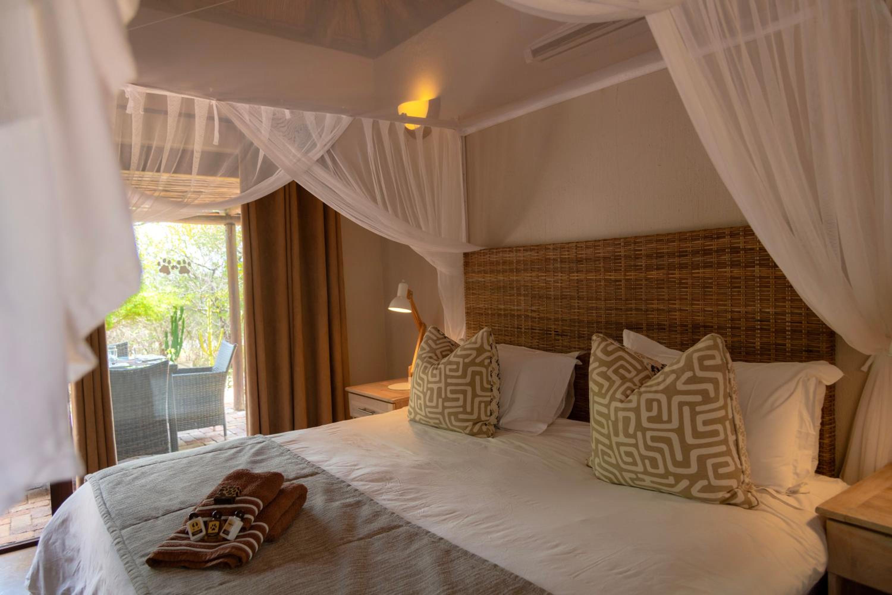 Giraffe Lodge