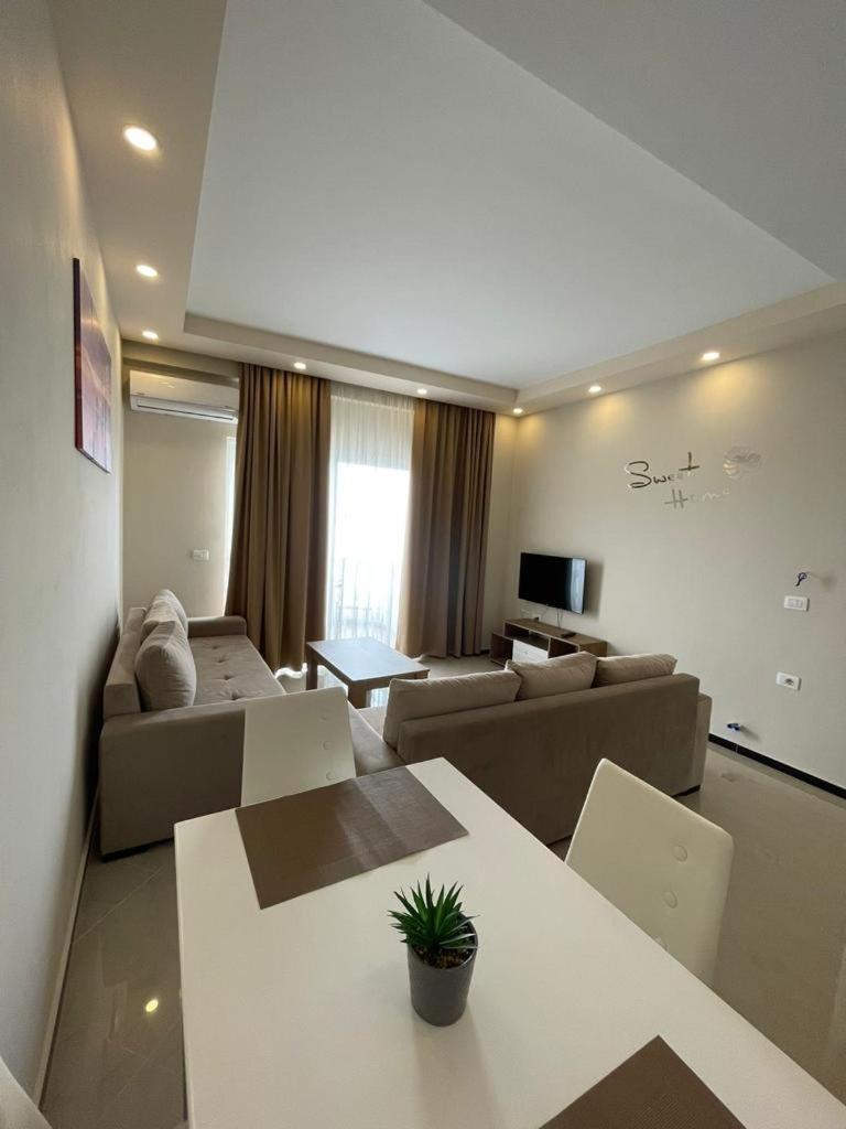 Seaside Apartmens Sarande