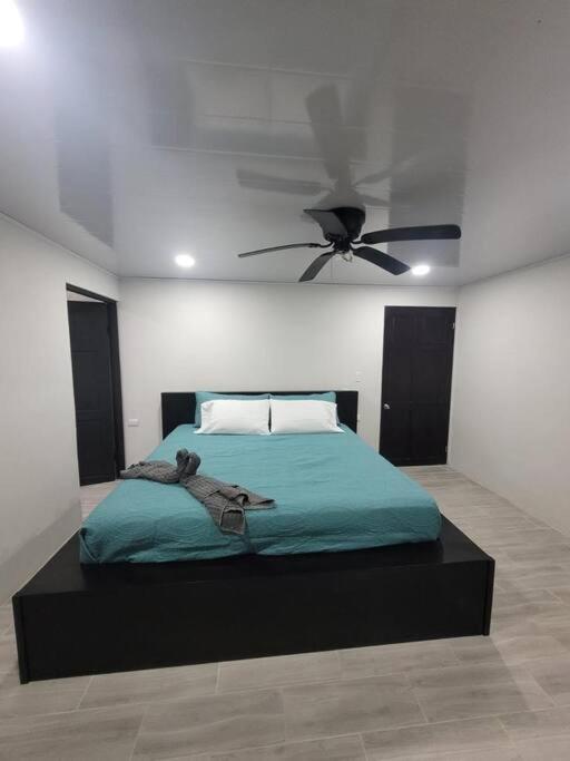 The Chill House in Playa Hermosa de Uvita