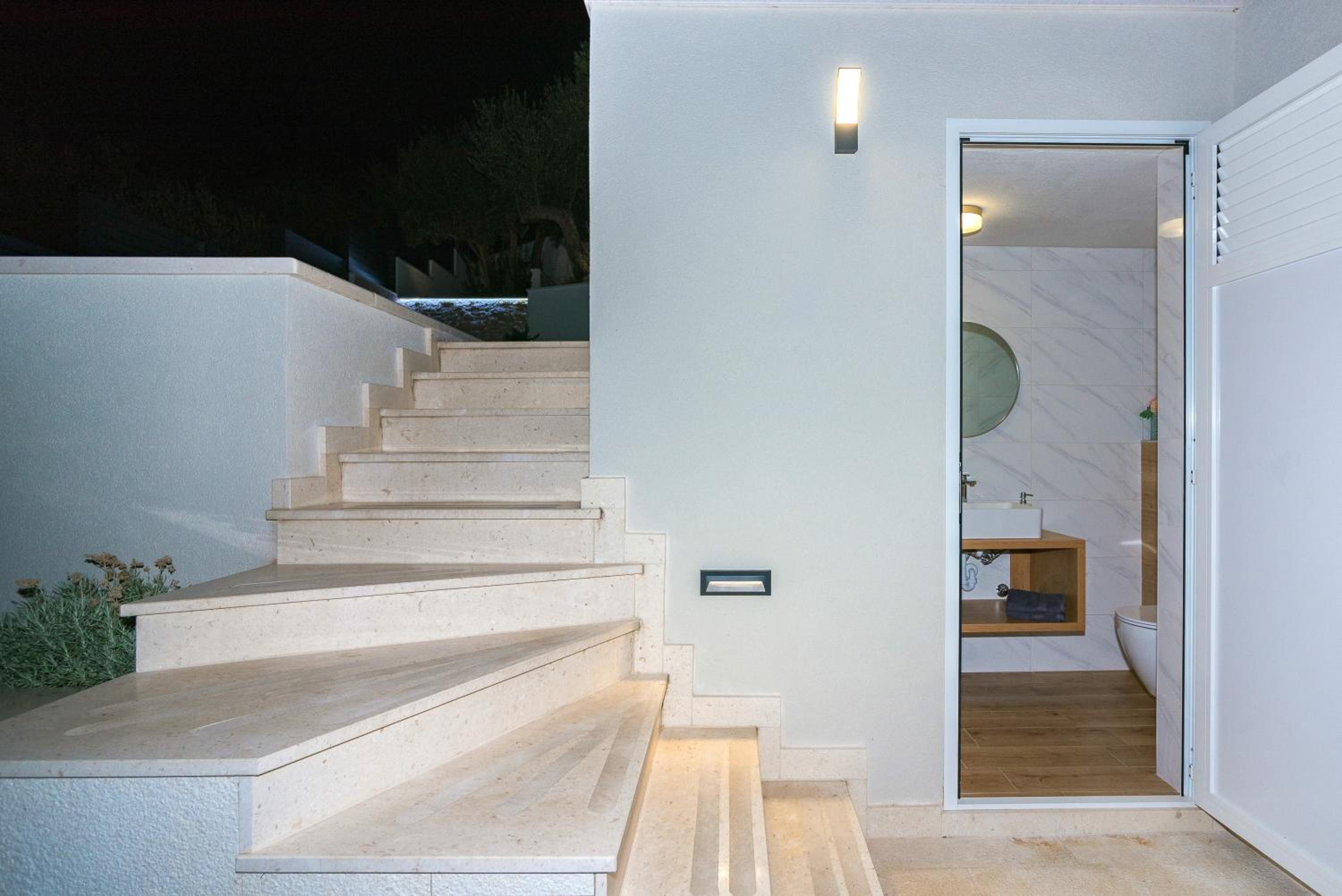 Villa Vruja