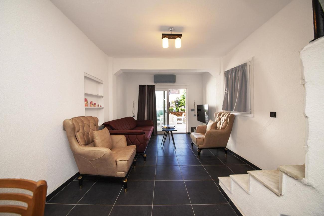 Villa 200 m to Beach with Backyard in Bodrum