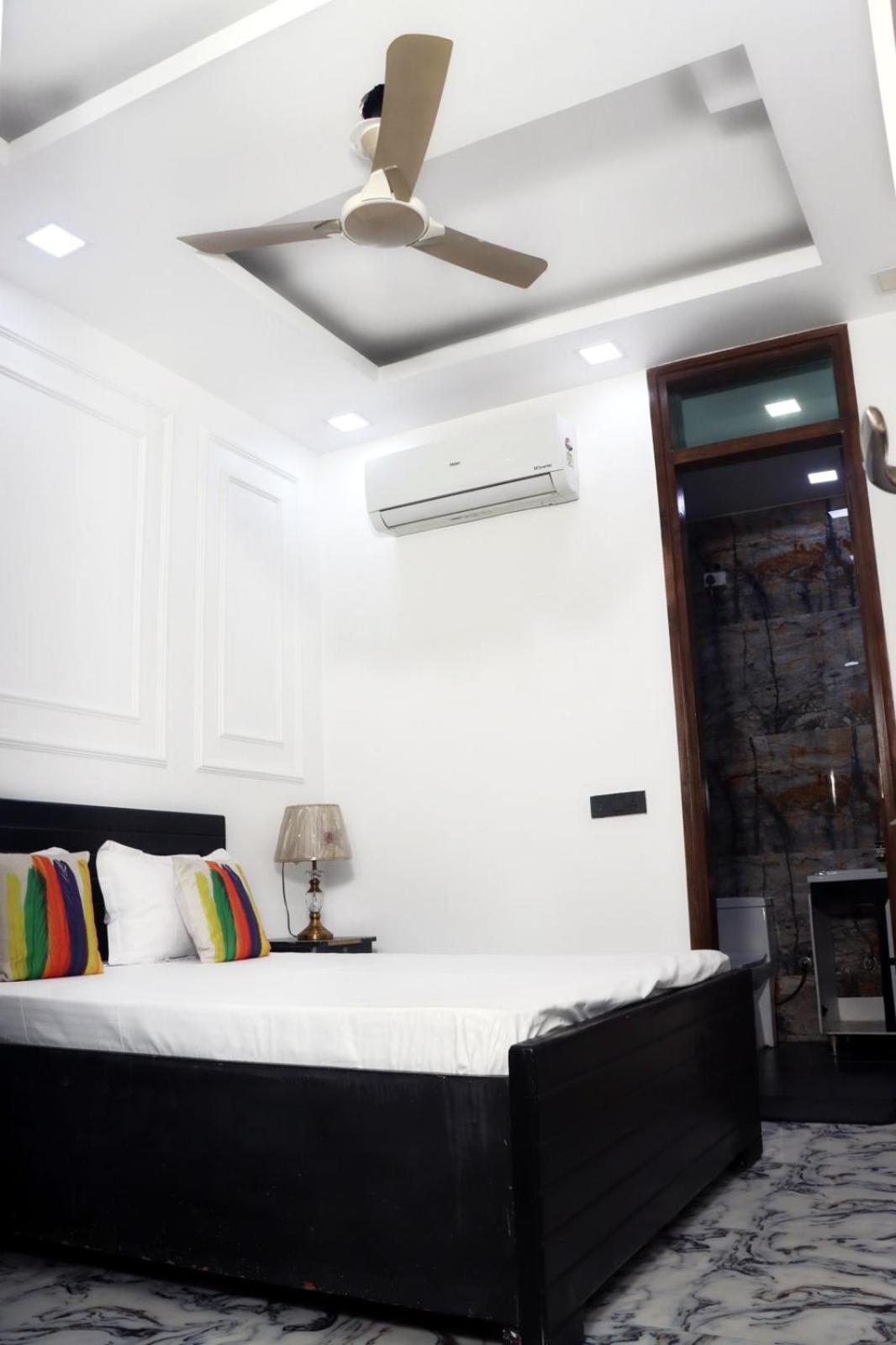 Omasha Residency