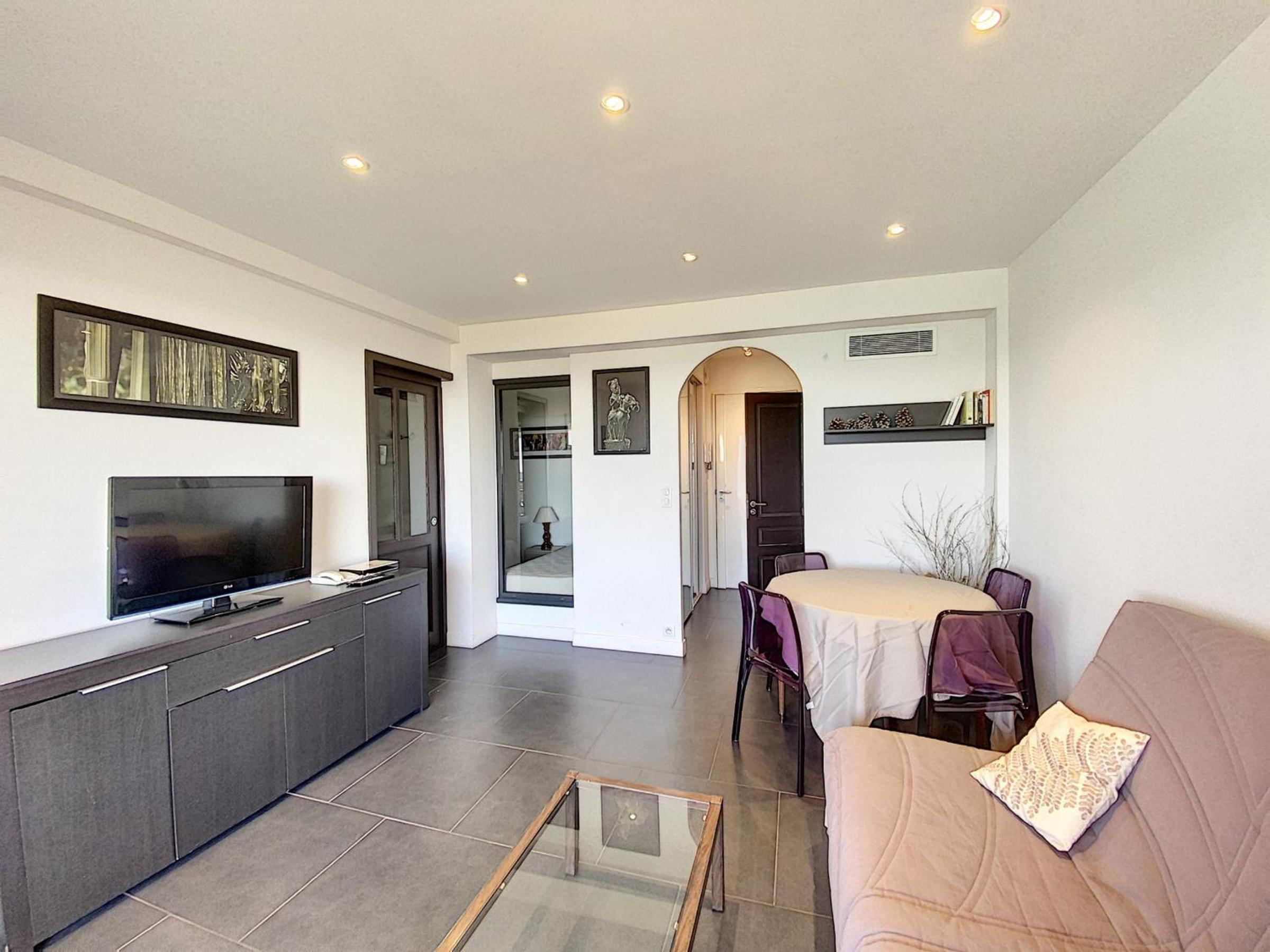 Appartement Cannes, 2 pièces, 4 personnes - FR-1-470-13 photo 4