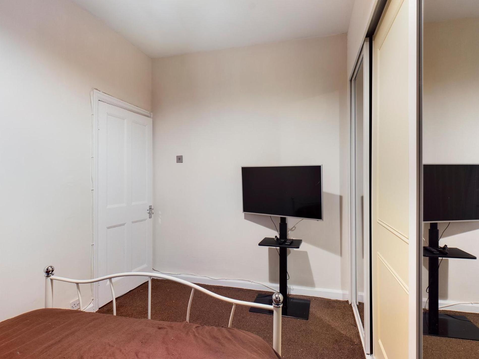 2BD City Centre Flat nr Anfield Stadium Liverpool