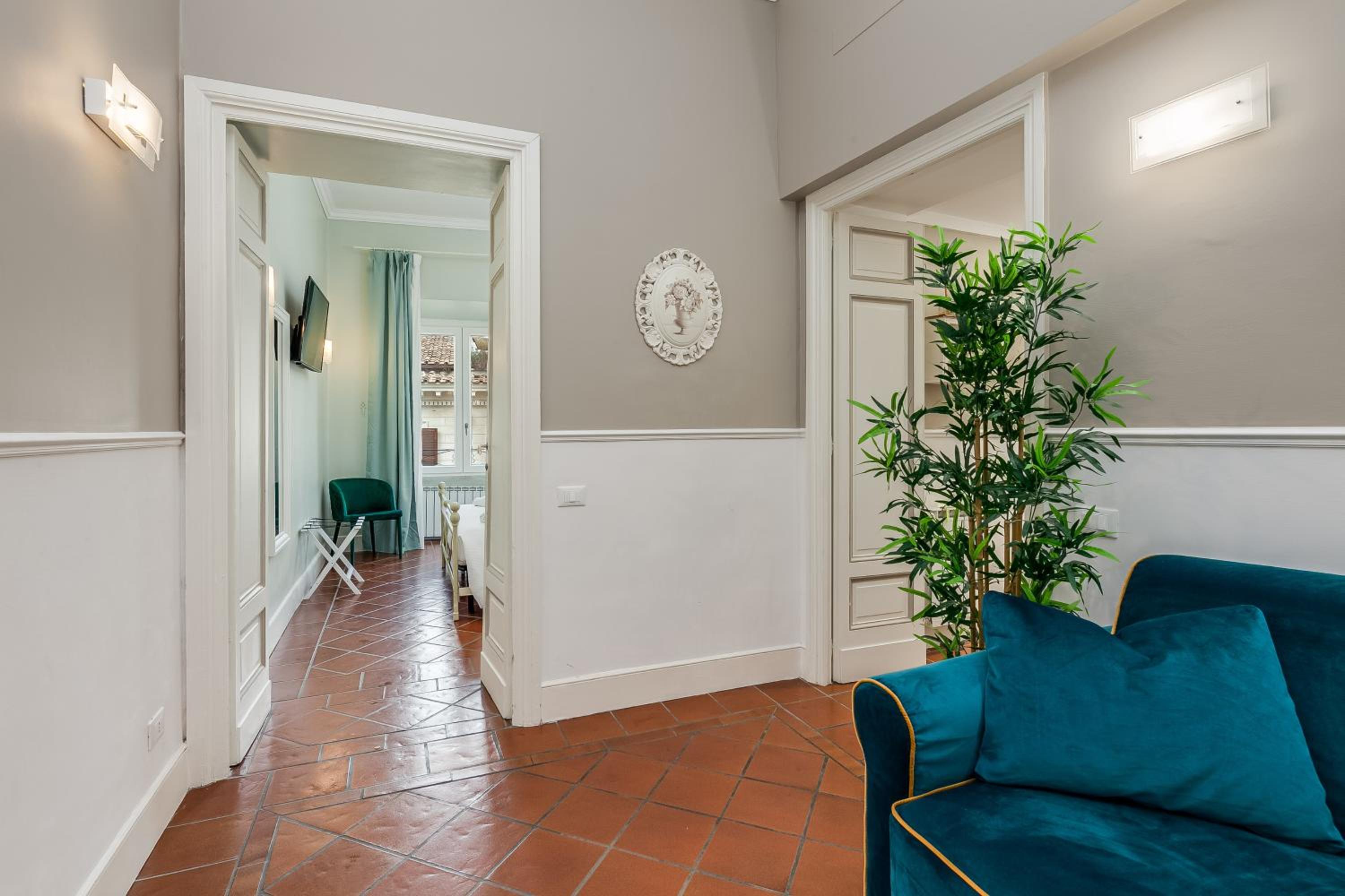 Pantheon Luxury House