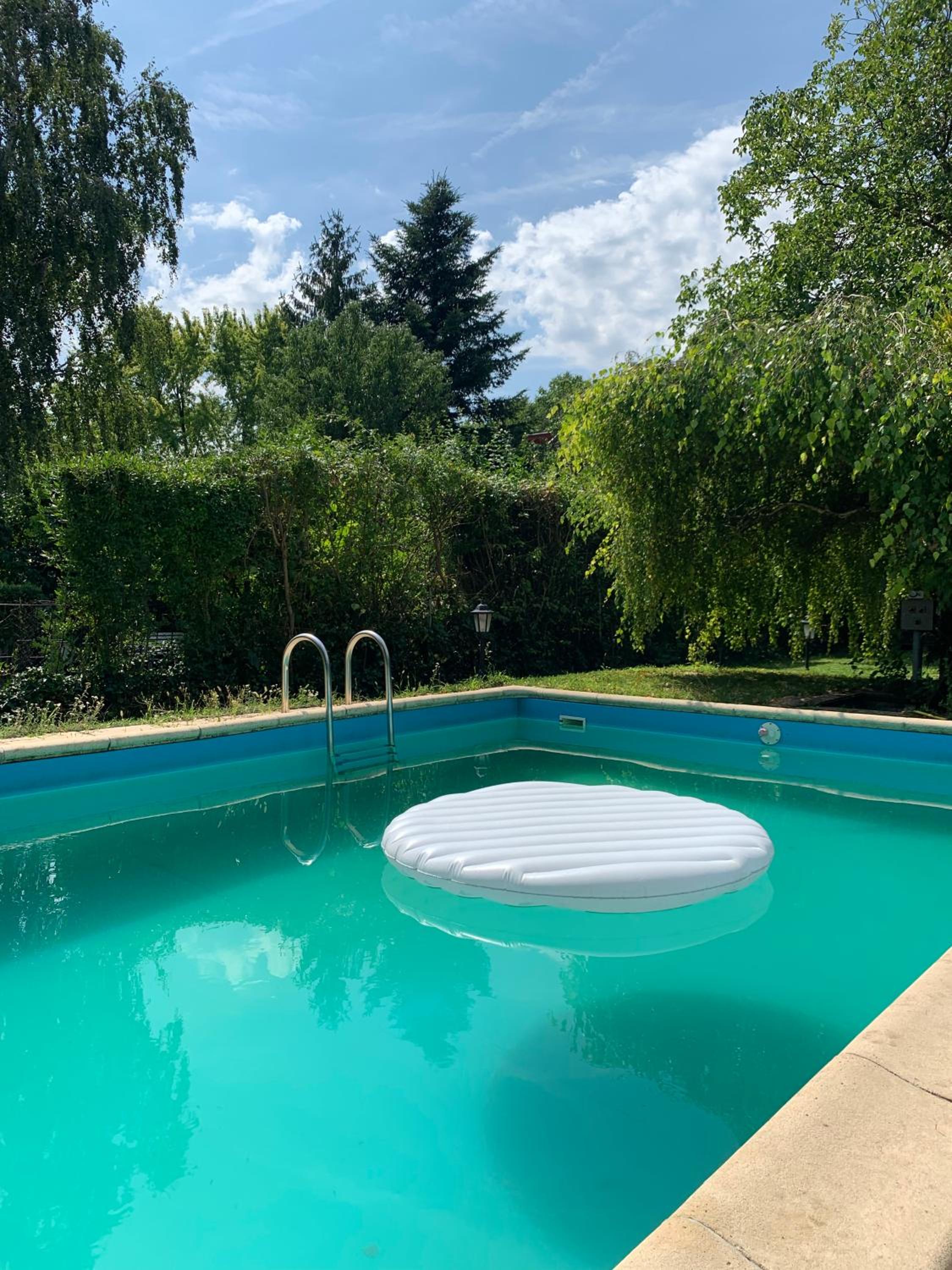 Zsuzsa Apartmanház
