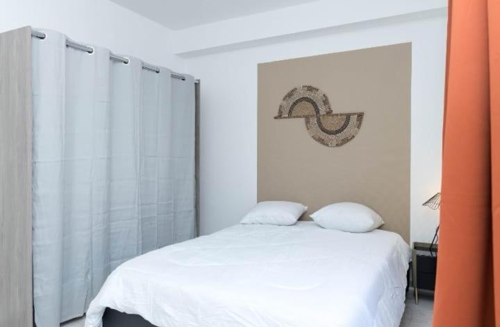 LE LUCIEN Eco-Appart'Hôtel - Angouleme - Centre - Wifi - Parking privé - Classé 4 étoiles photo 2