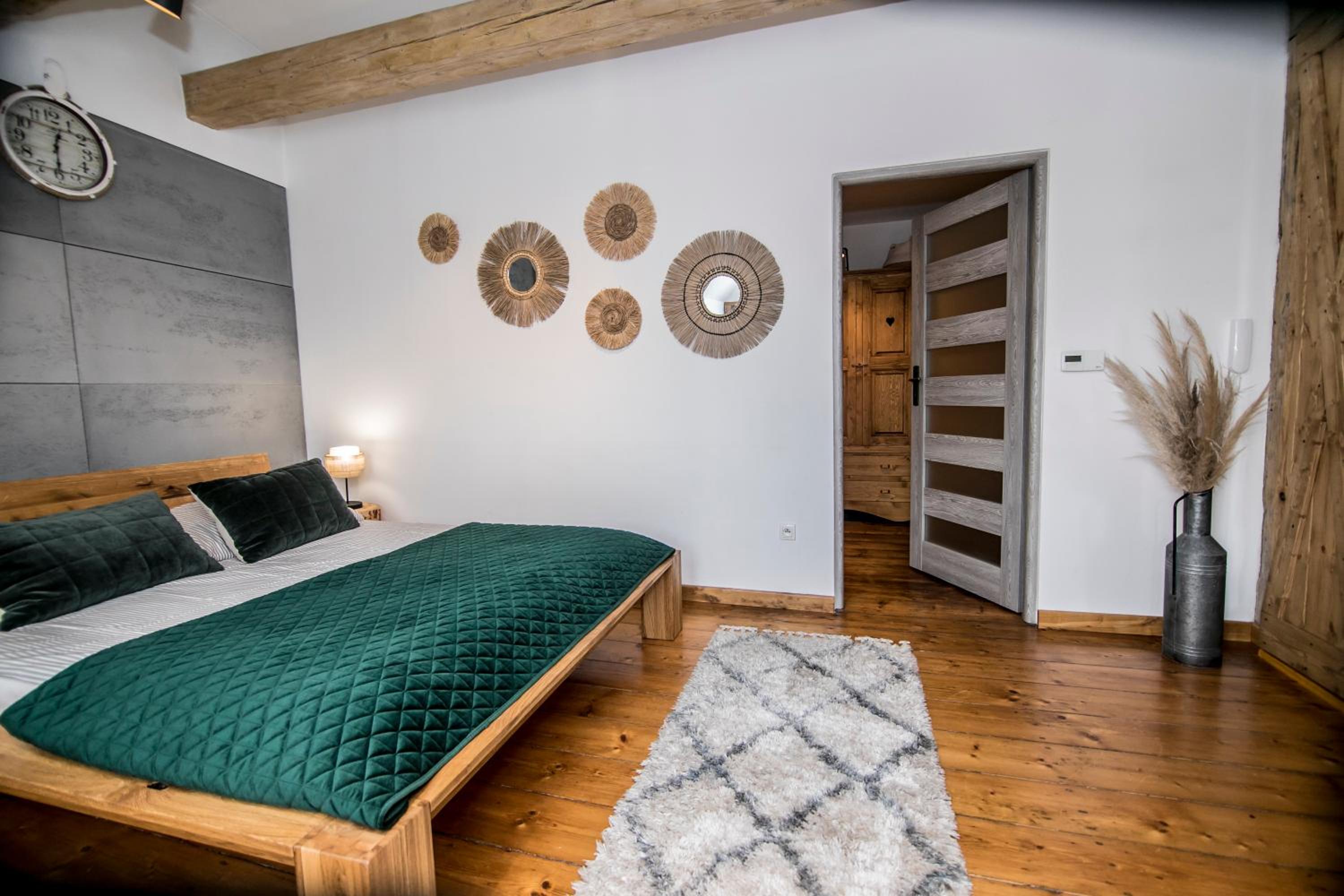 AP Apartment's