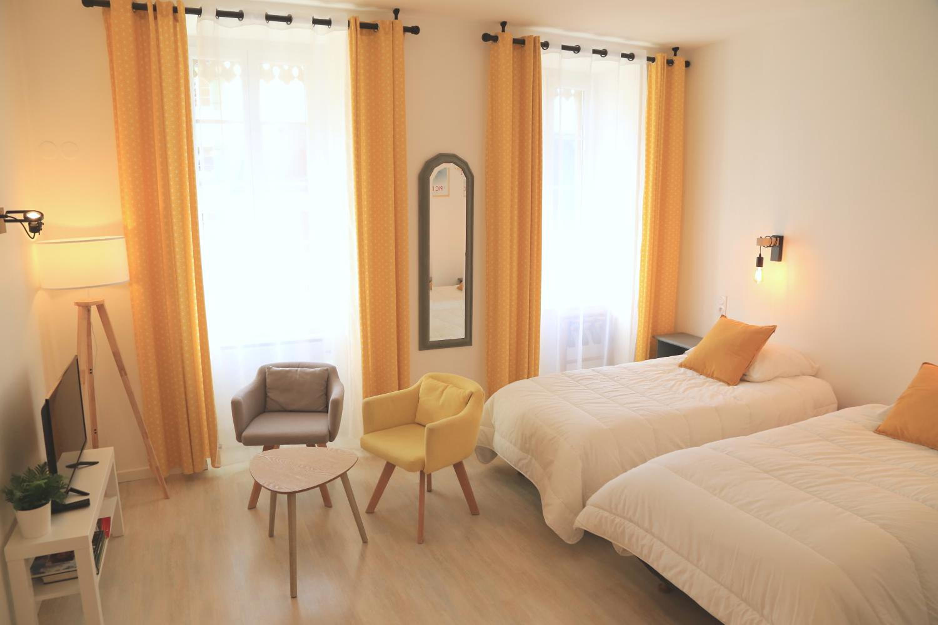 Maison Candela view 2