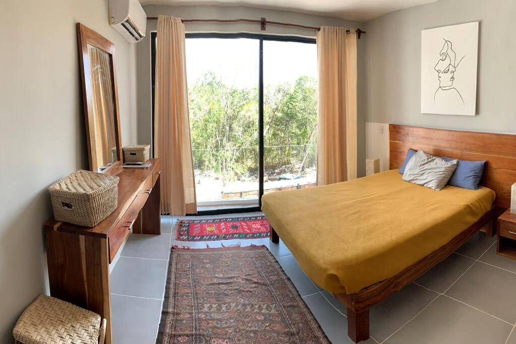 Amazing 2Br 2Ba PH w/Private Rooftop & Plunge Pool view 4