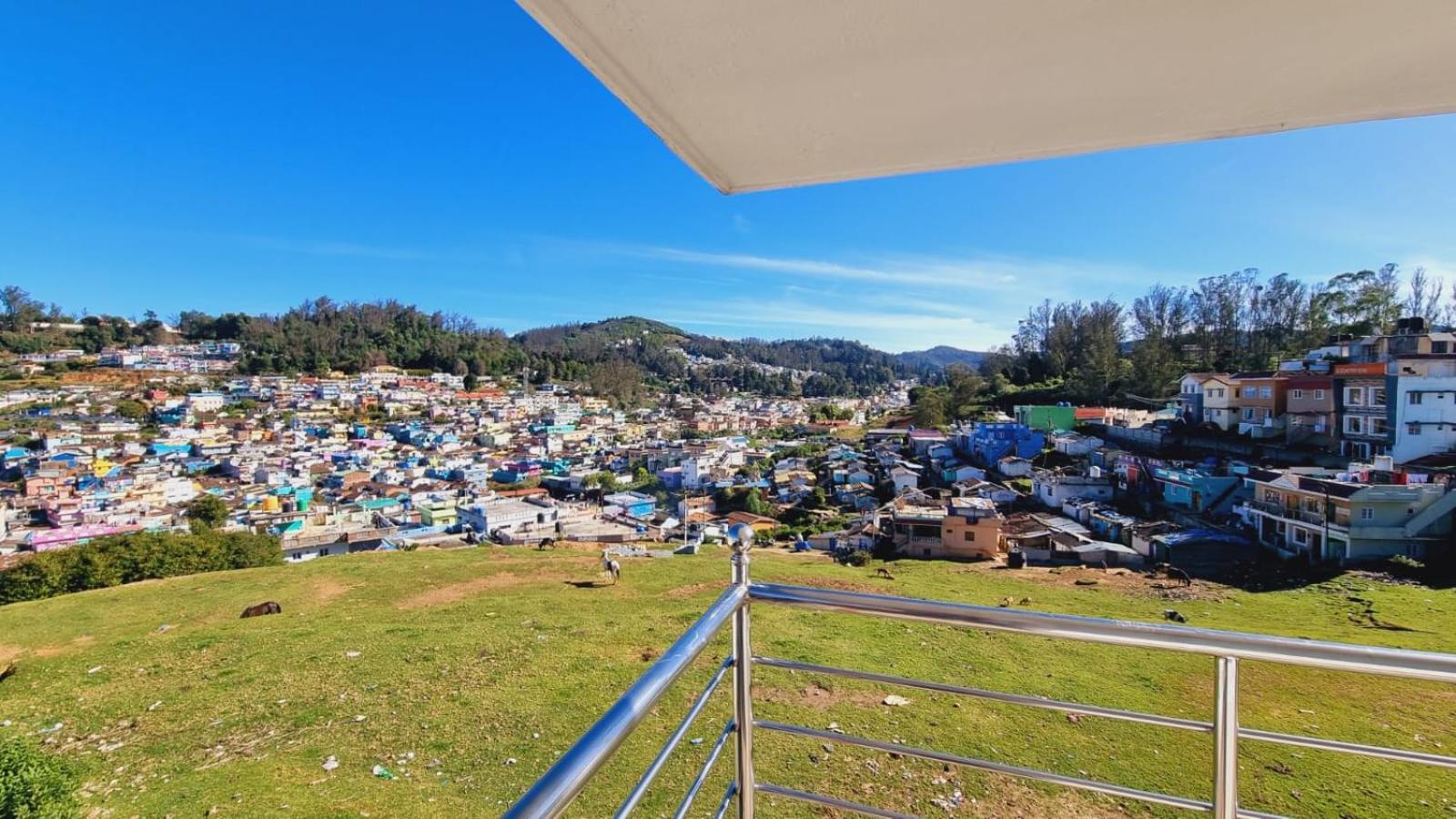 SAIBALA RESlDENCY - NEAR BOAT HOUSE