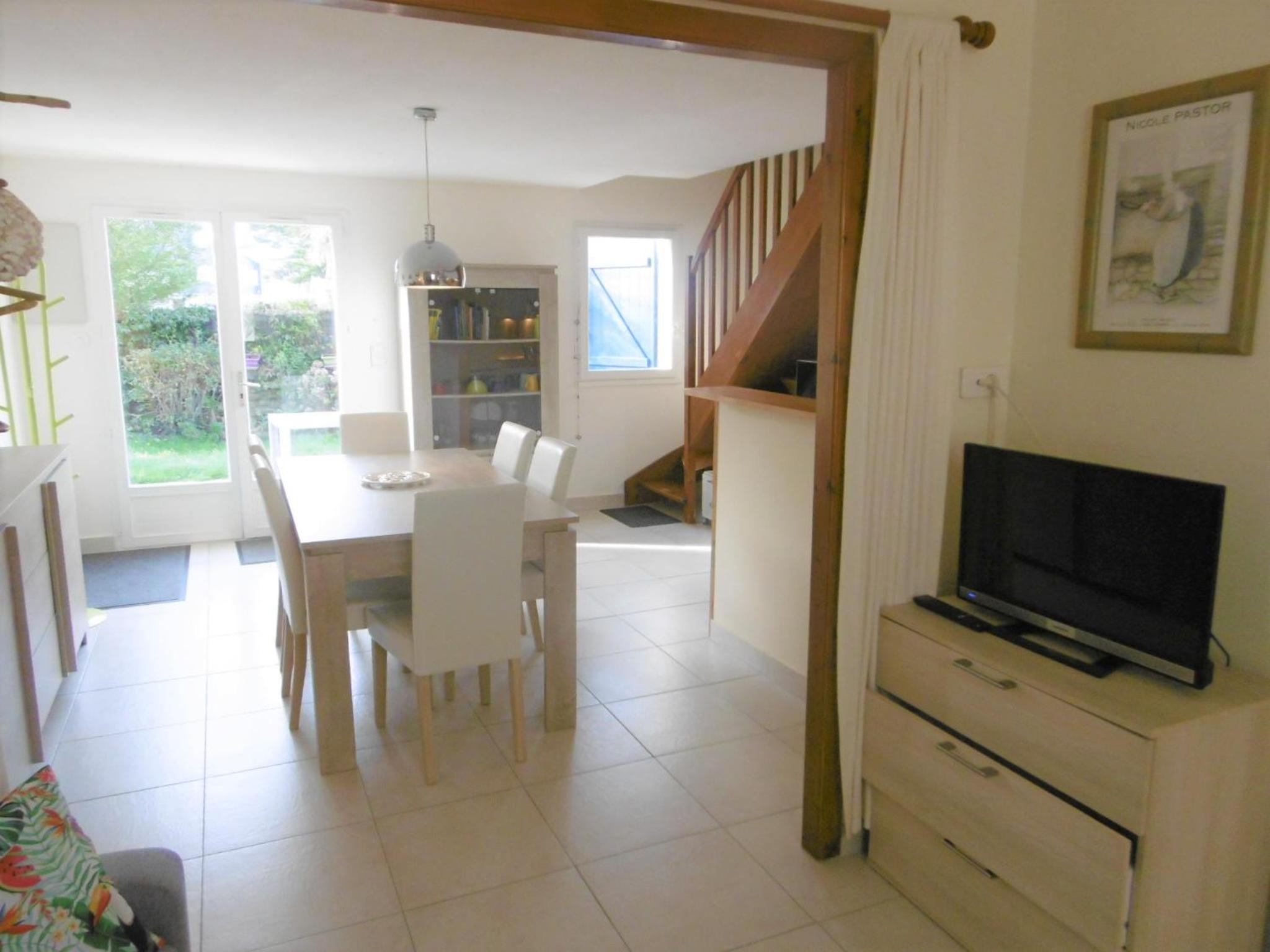 Maisonnette Nikolaz view 3
