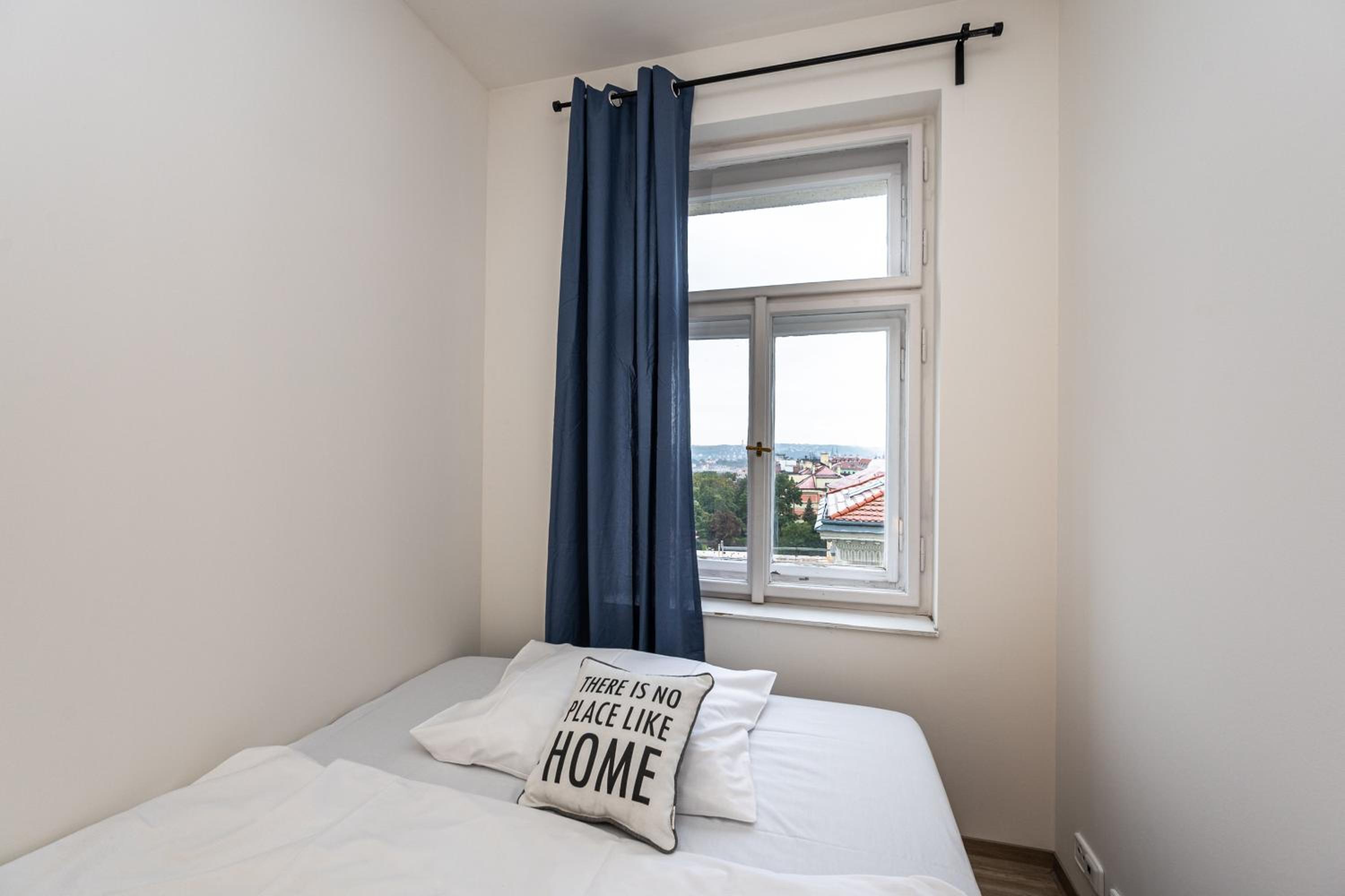 Apartment Americká 8