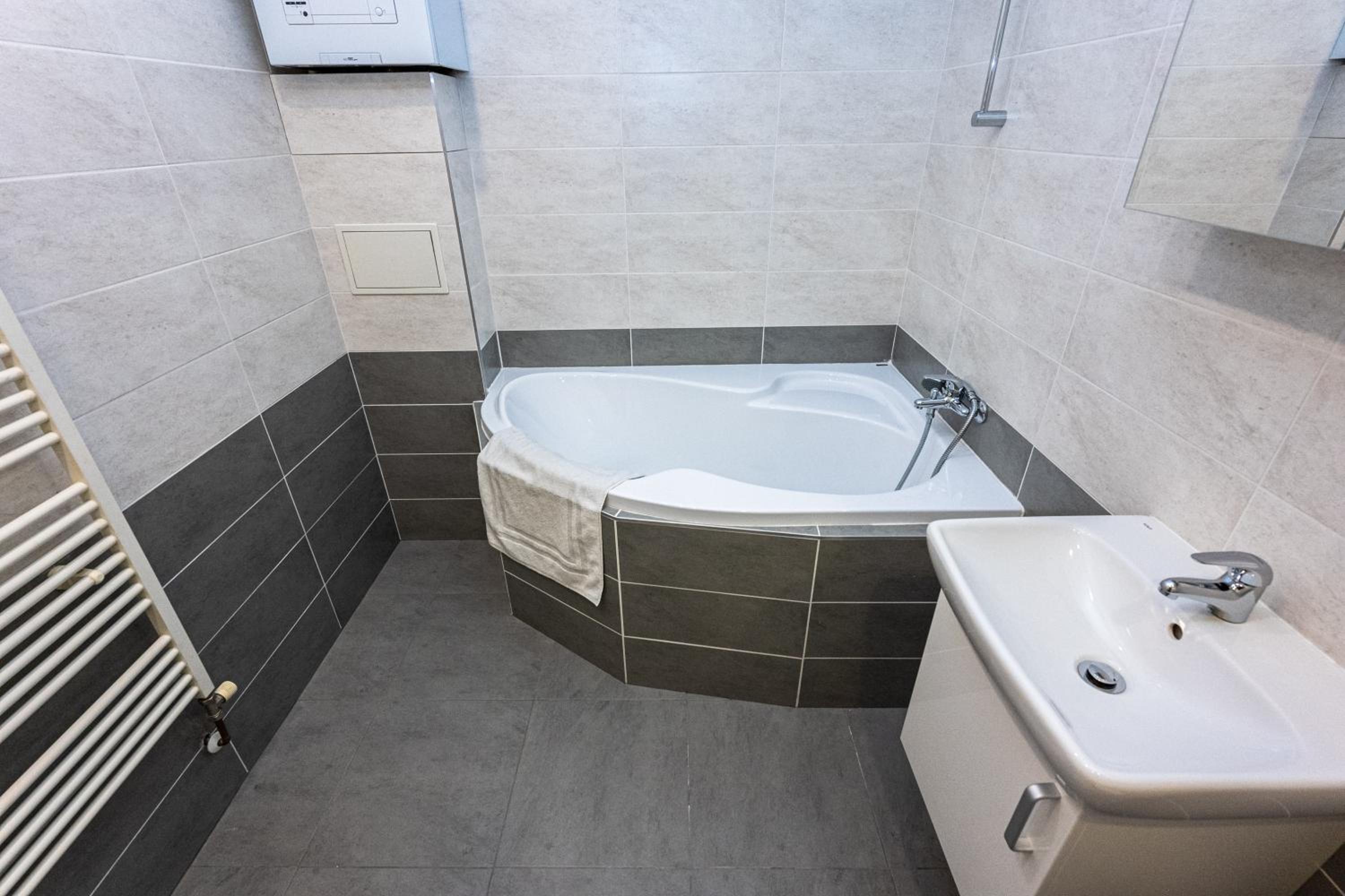 Apartment Americká 8