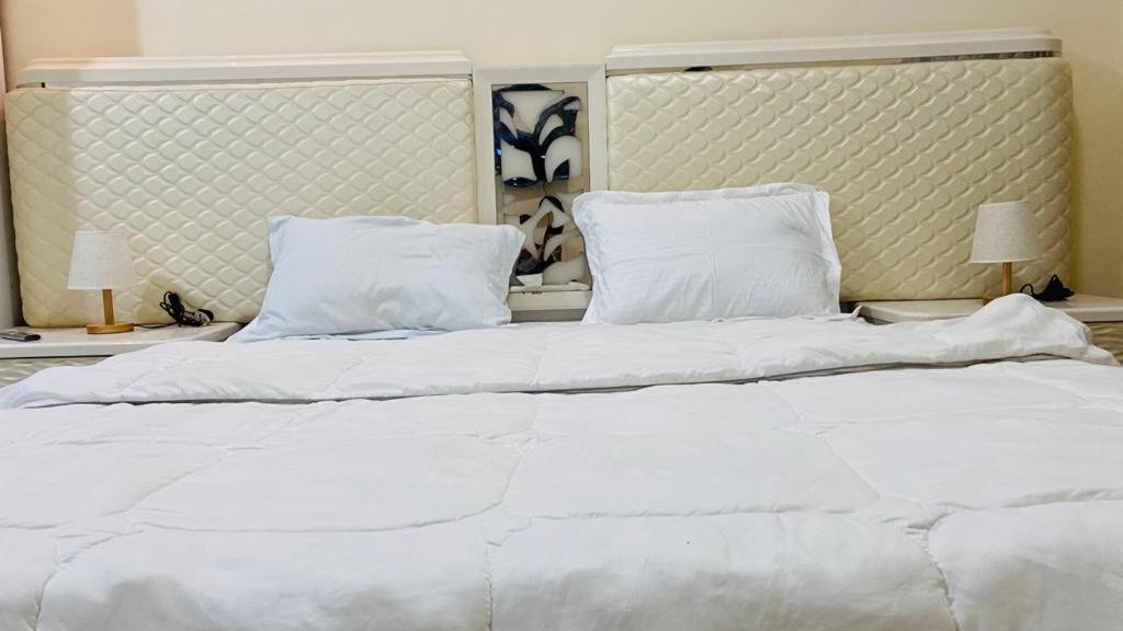 Low Priced New Residential Rooms for rent in Dubai near DAFZA Metro Station