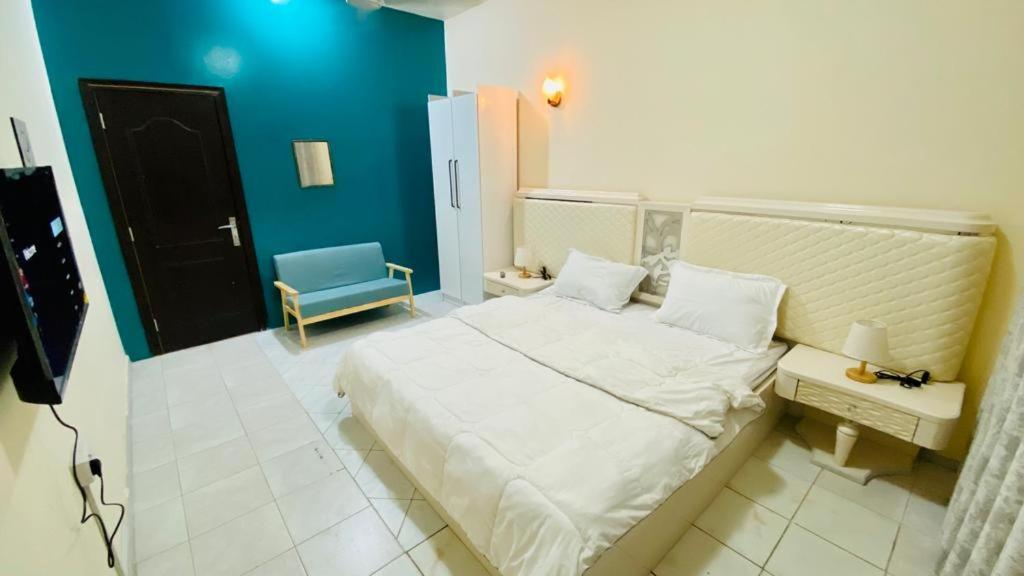 Low Priced New Residential Rooms for rent in Dubai near DAFZA Metro Station