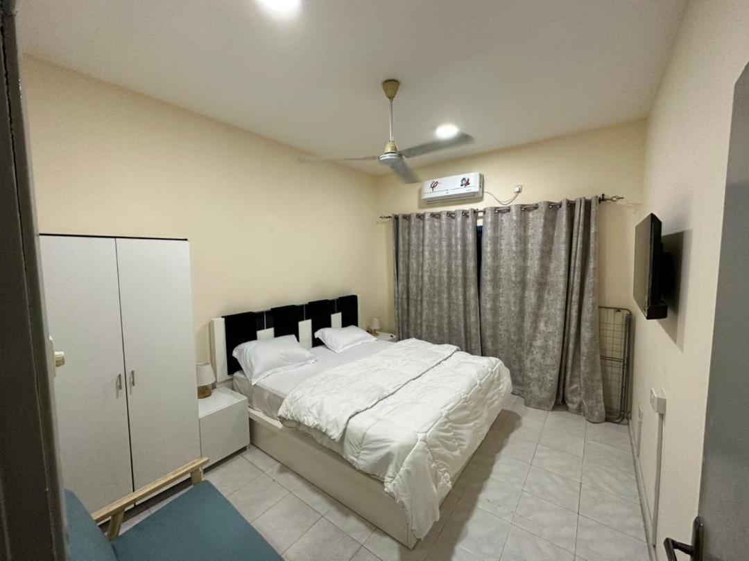 Low Priced New Residential Rooms for rent in Dubai near DAFZA Metro Station