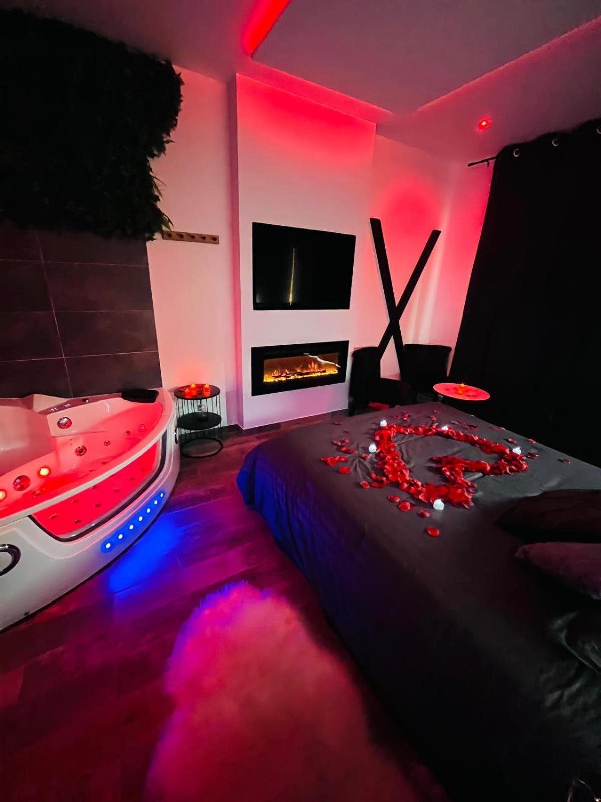 Loft and Studio and Love Room