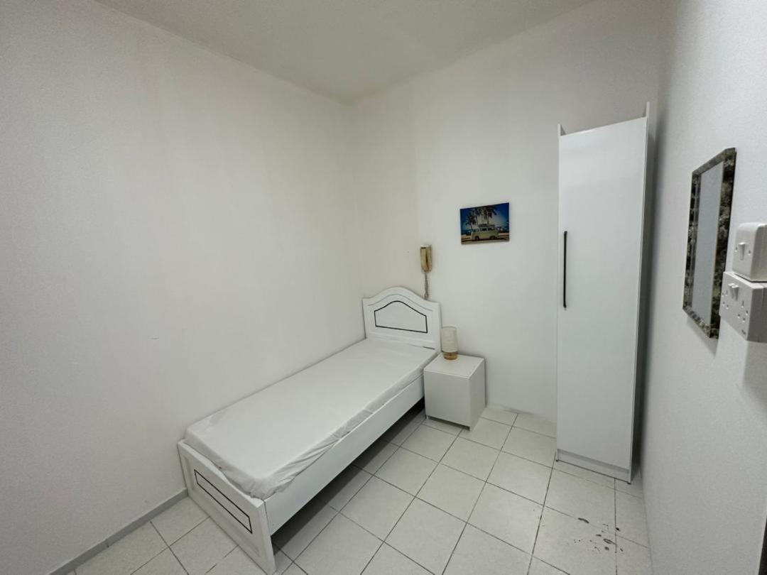Low Priced New Residential Rooms for rent in Dubai near DAFZA Metro Station