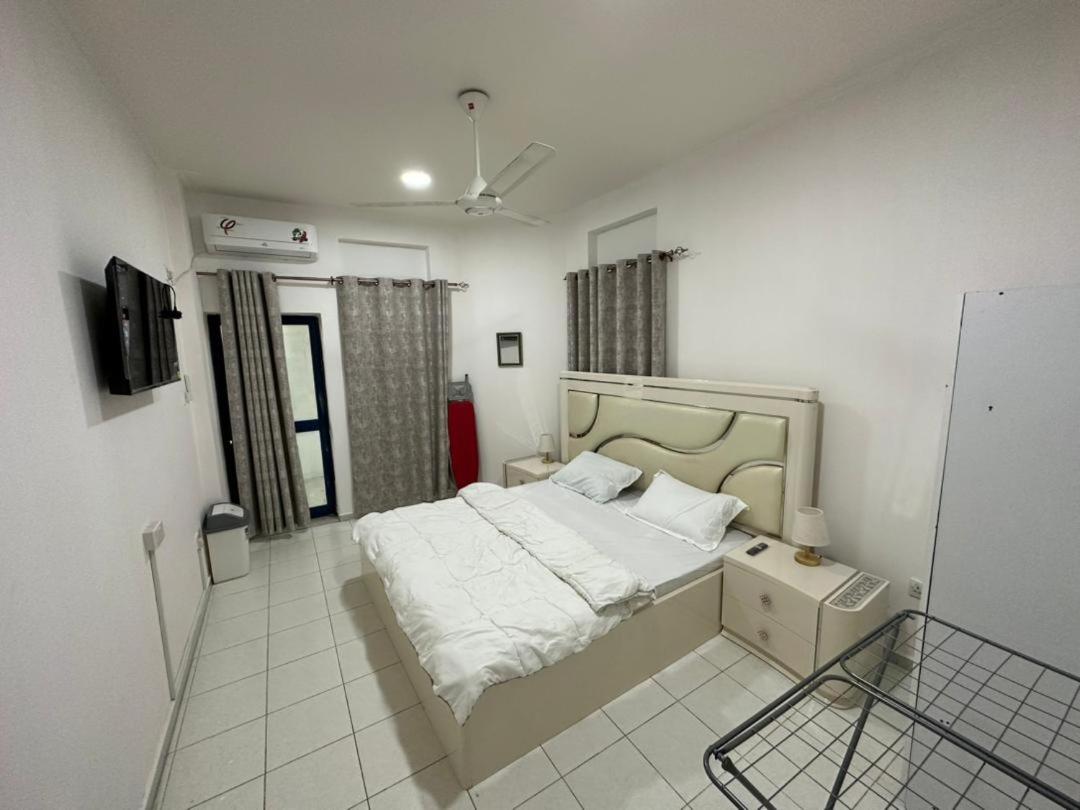 Low Priced New Residential Rooms for rent in Dubai near DAFZA Metro Station