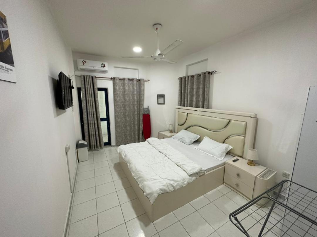 Low Priced New Residential Rooms for rent in Dubai near DAFZA Metro Station