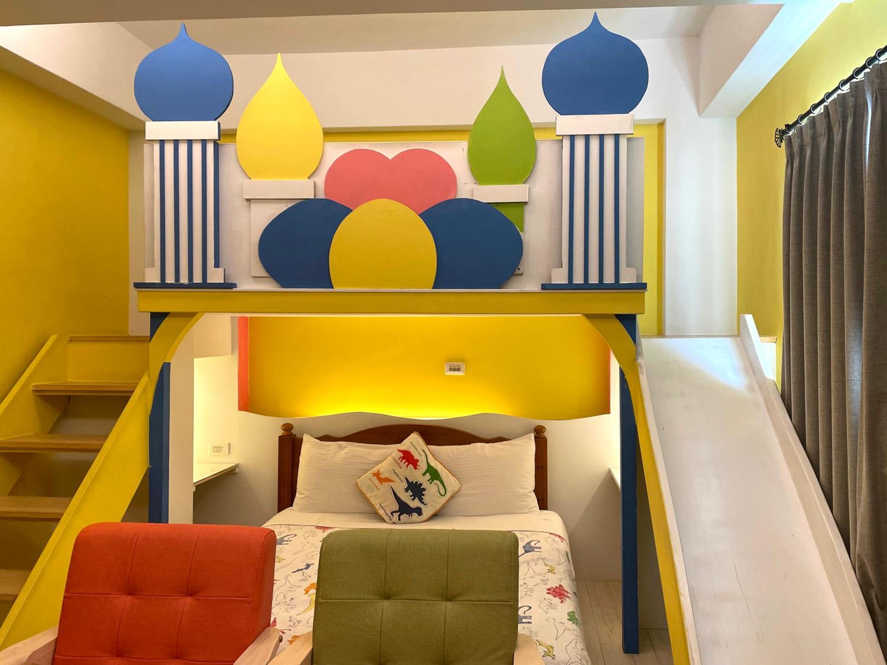 Family-Friendly Homestay view 2