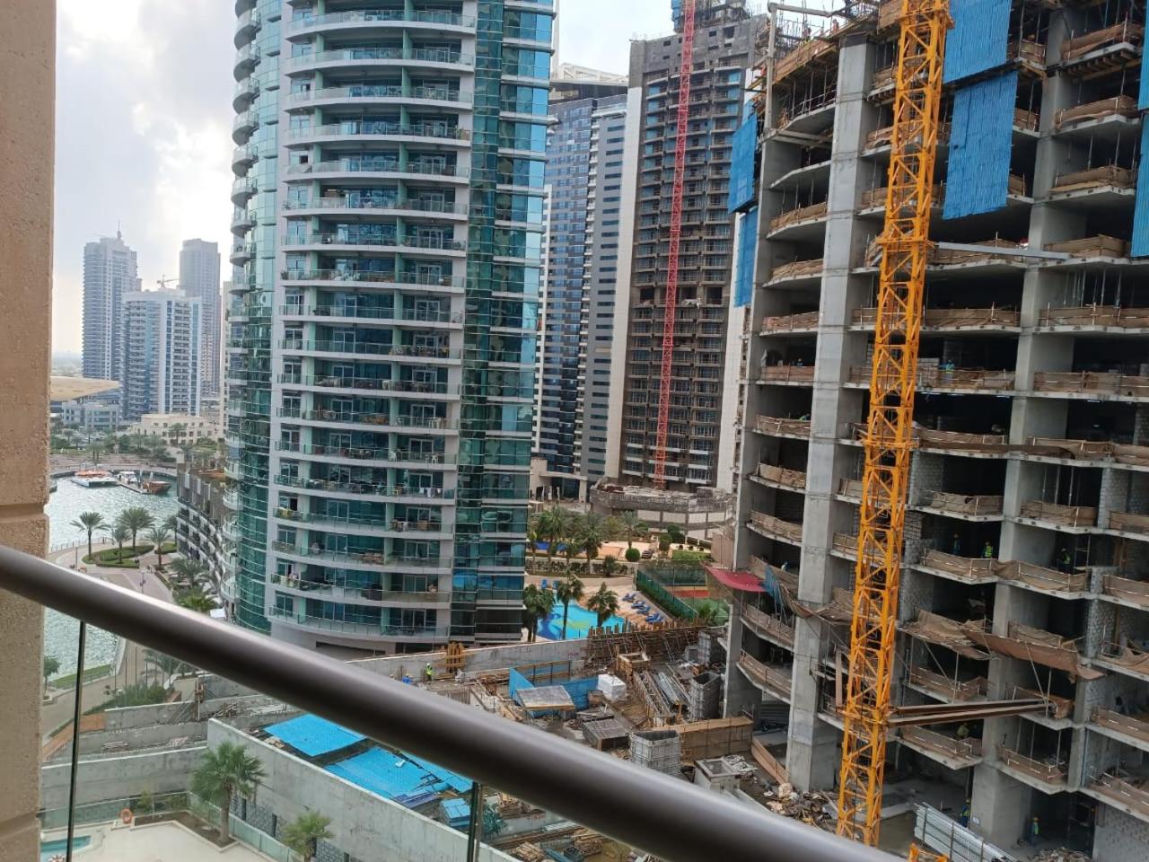 Vacay Lettings - 1 Bed at Iris Blue, Dubai Marina