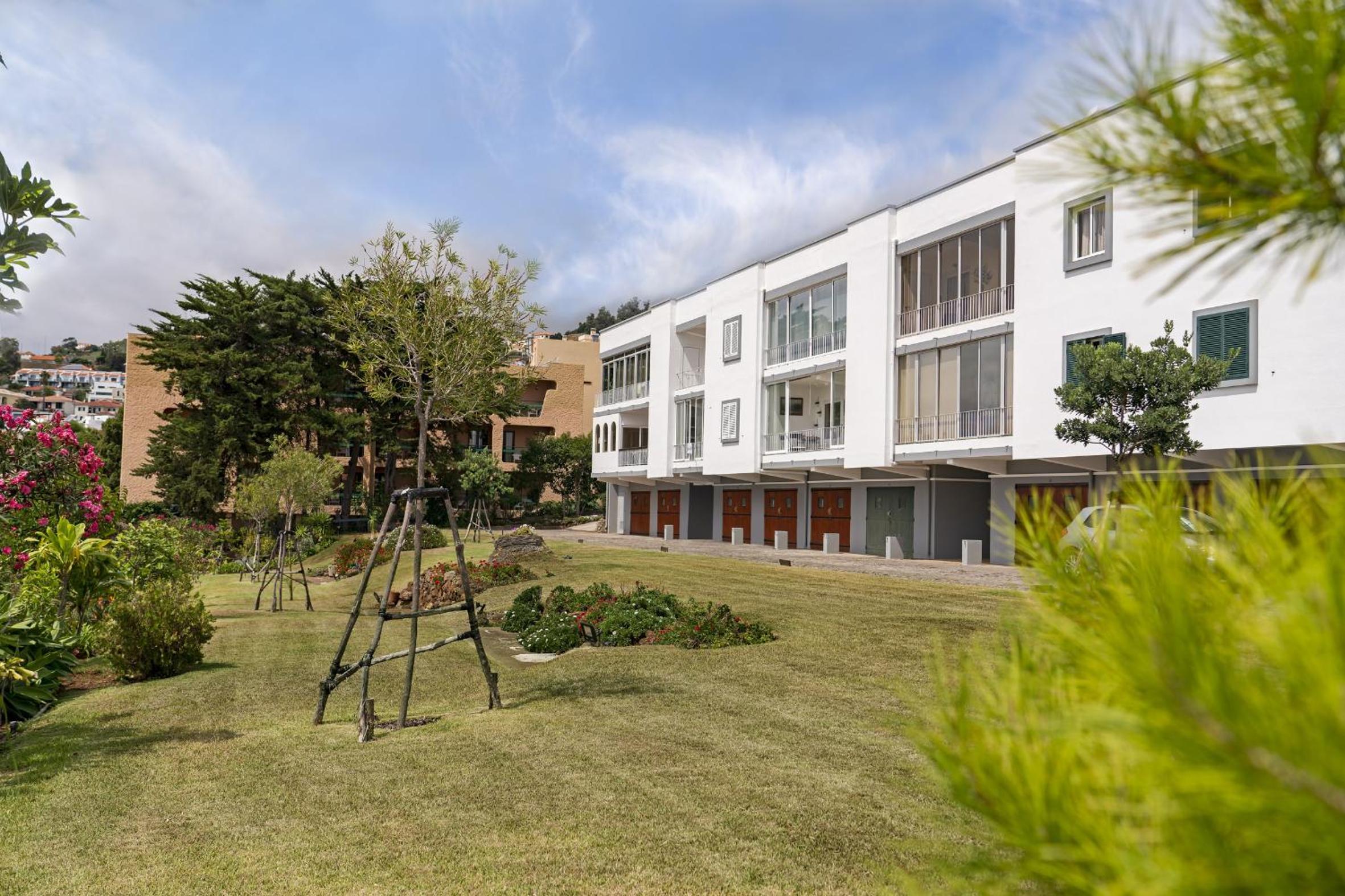 Canico Vacations - The Sunny Apartment by Atlantic Holiday - Property Image 10