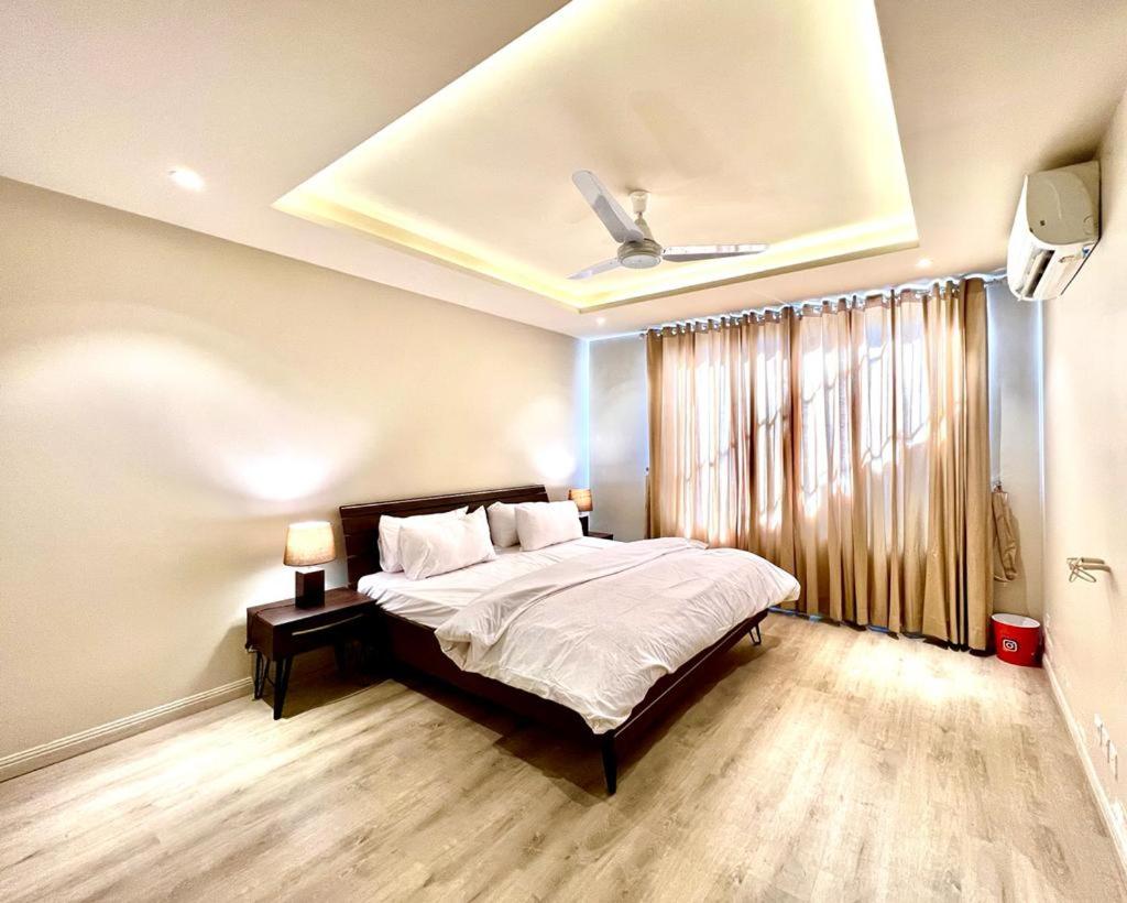 Ahmed Suites