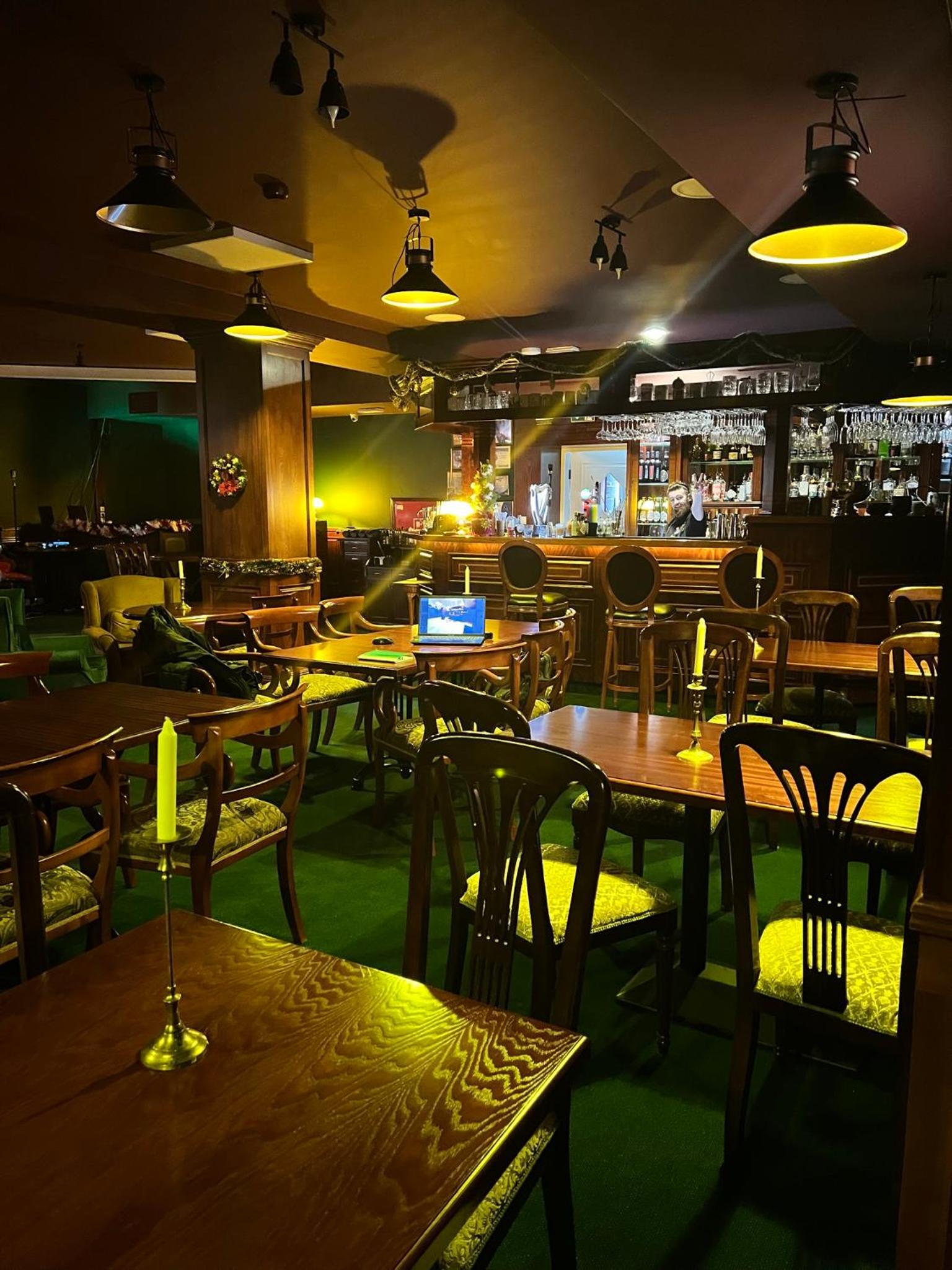 restaurant