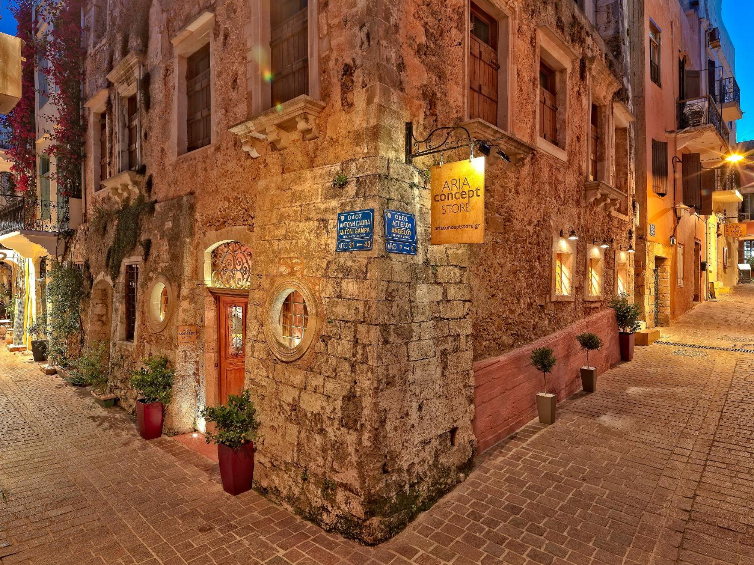 Alcanea Suite view 2