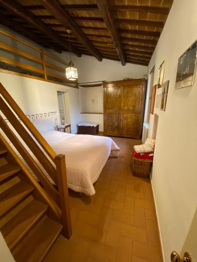 Rubbiano House view 3