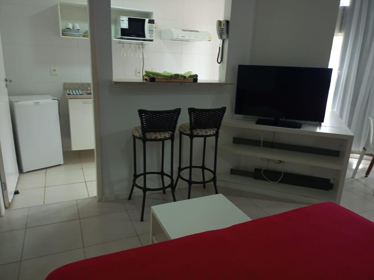 Apartamento estúdio com vista para piscina - Praia do Sahy