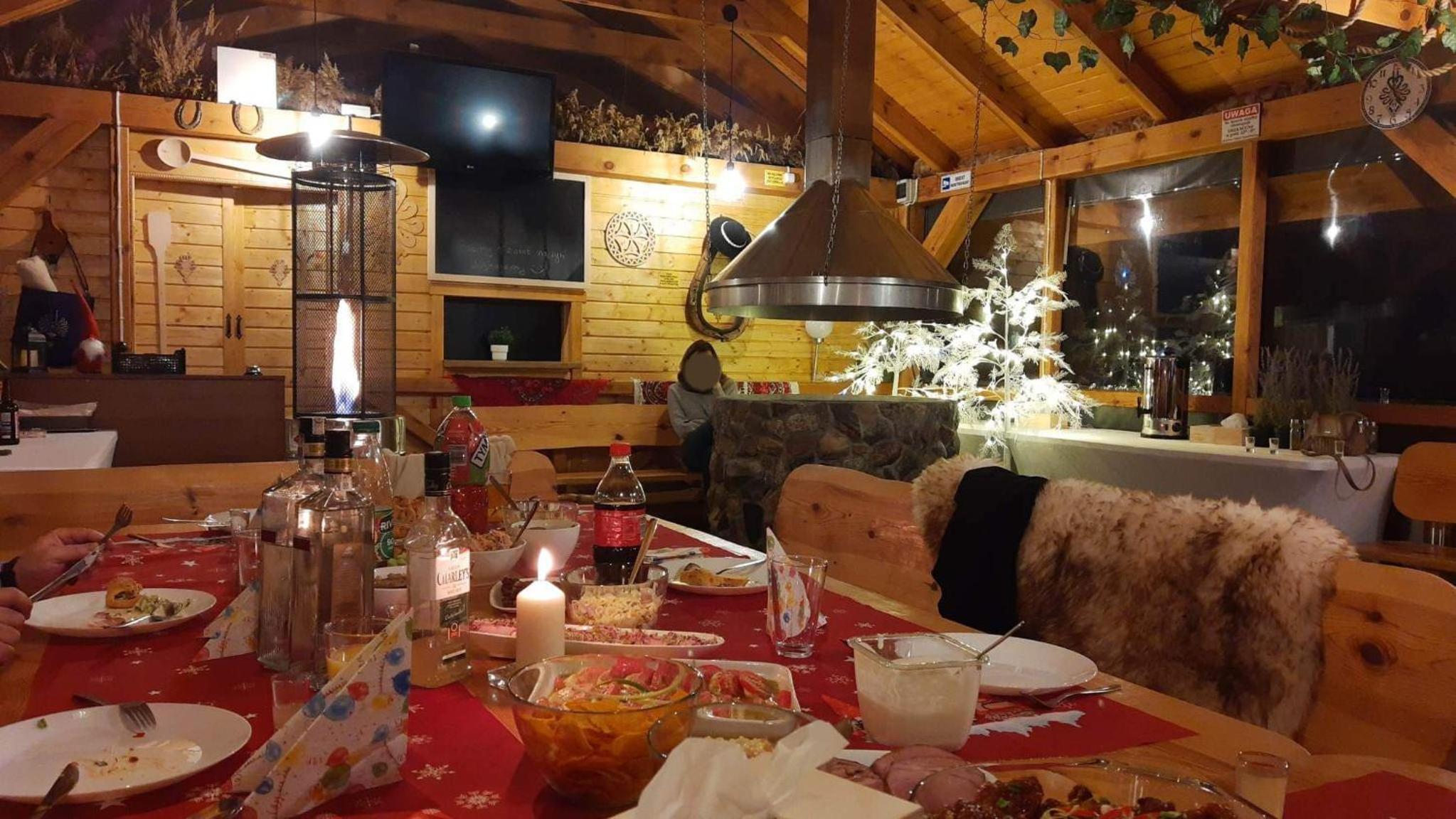 restaurant