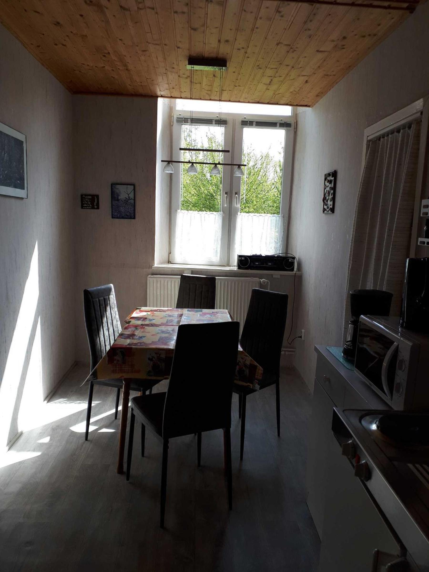 Photo 32