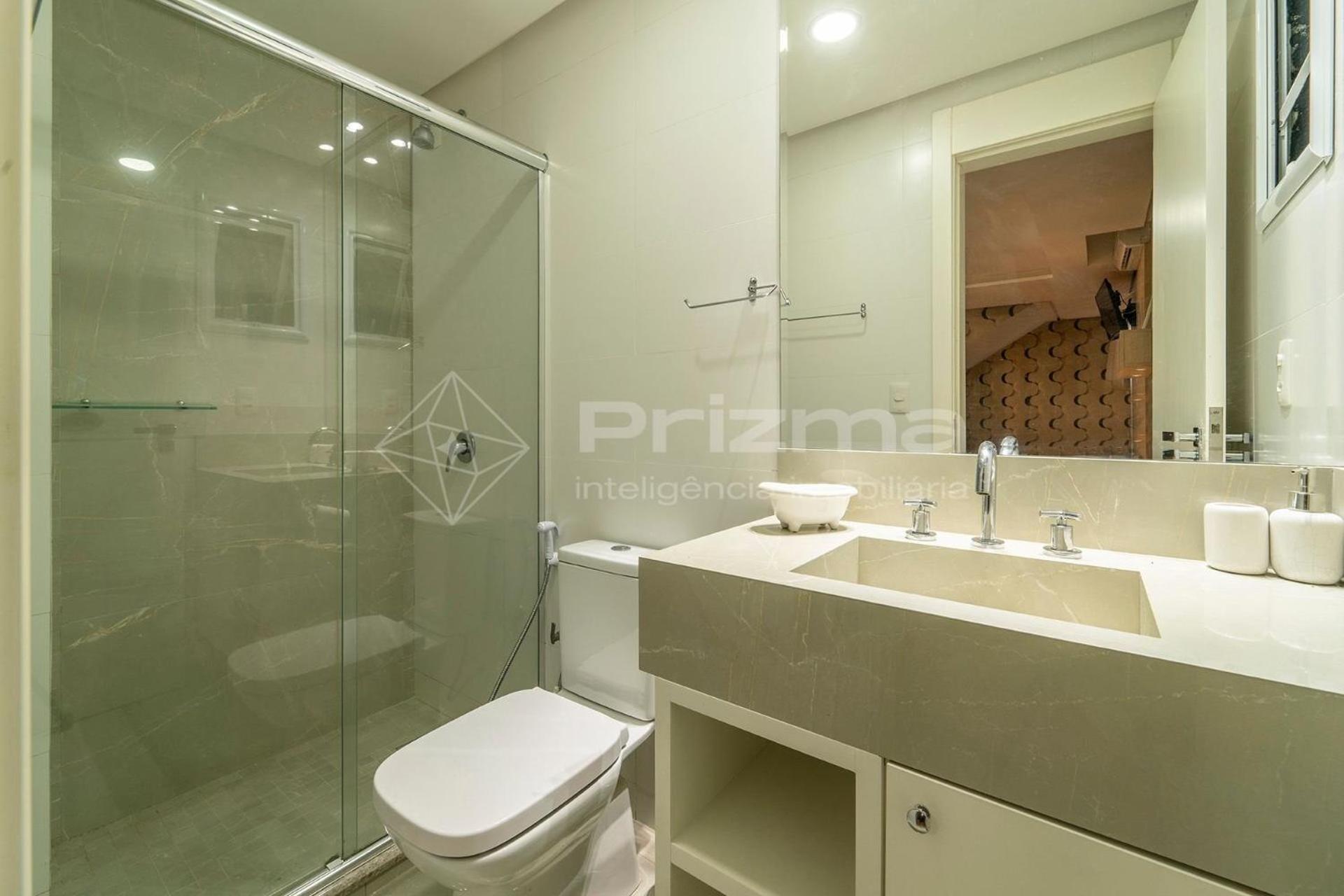 Varandas 01 B - Confortável Apartamento em Condomínio de luxo a beira mar com Piscina climatizada e Academia