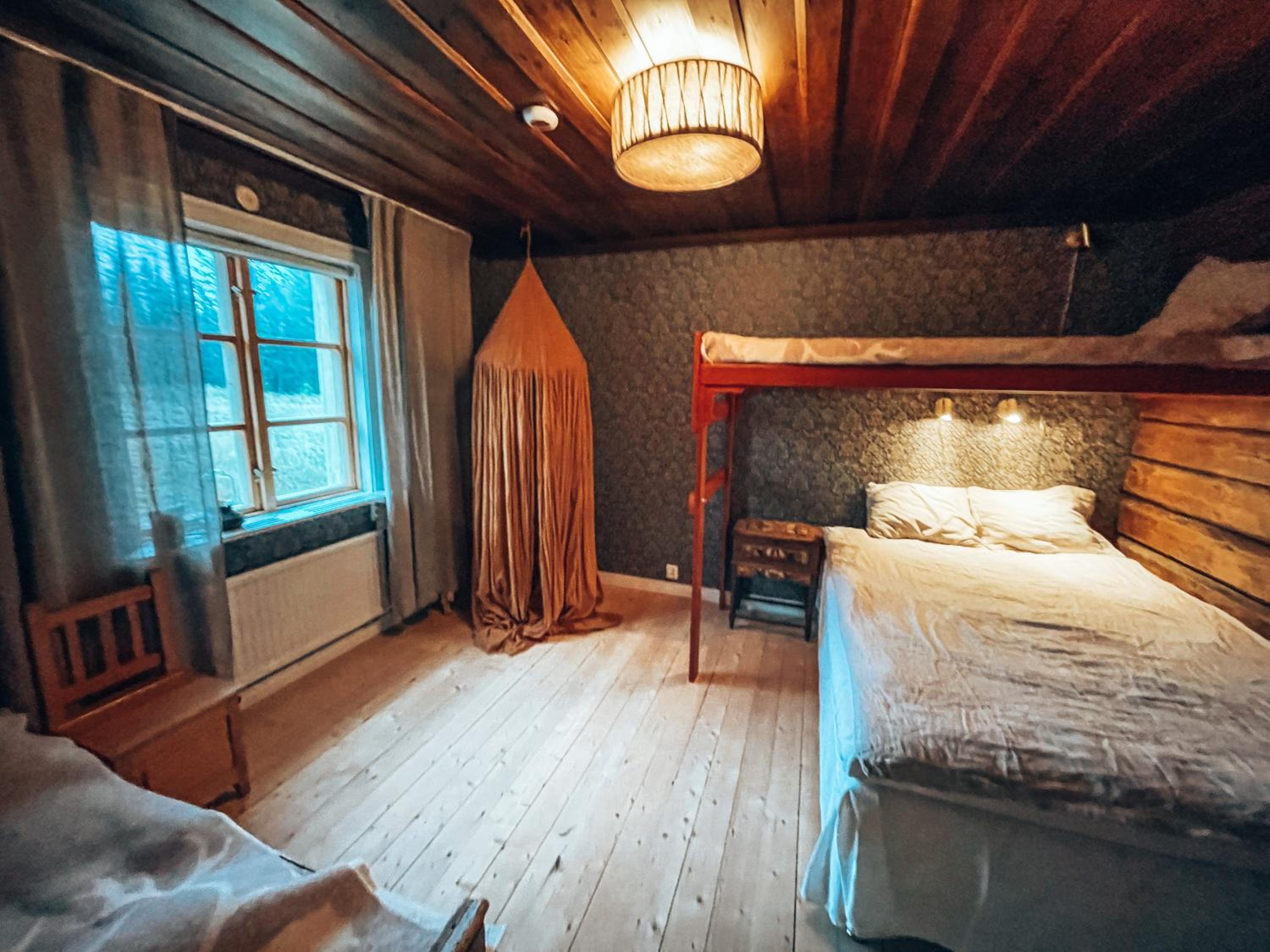 Taiga Forest Lodge