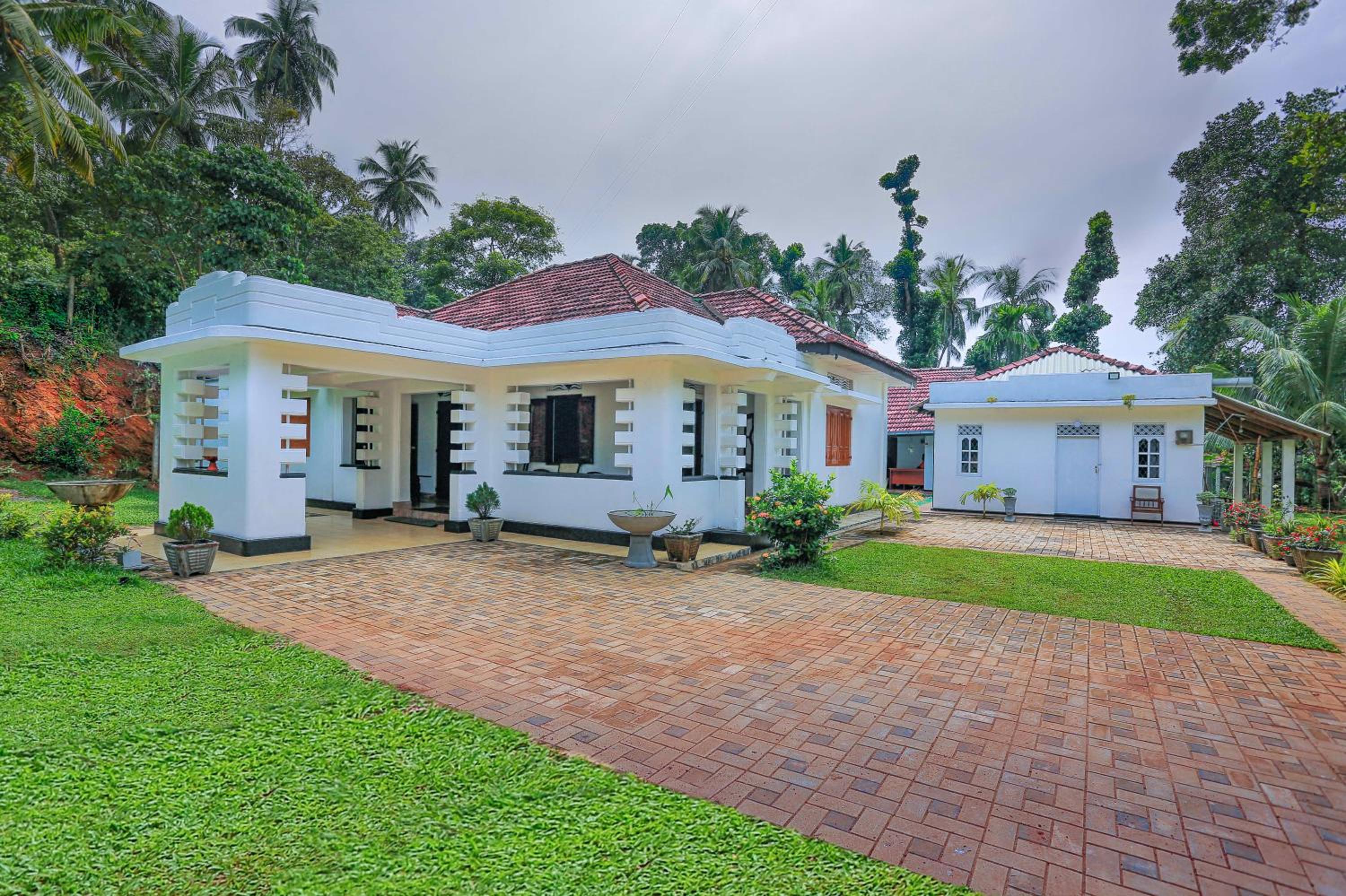 Cinnamon Estate Villa view 2