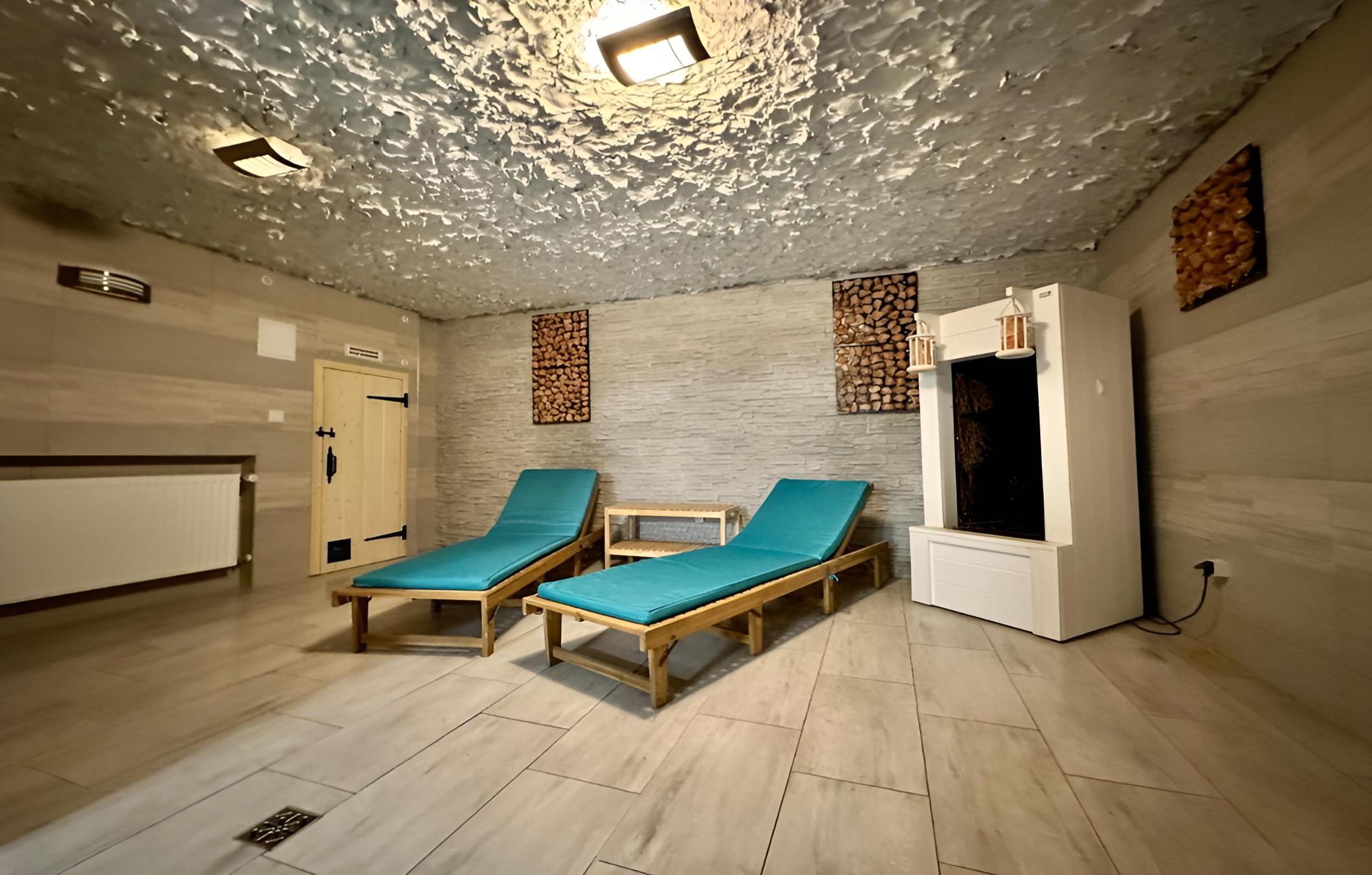 indoor pool