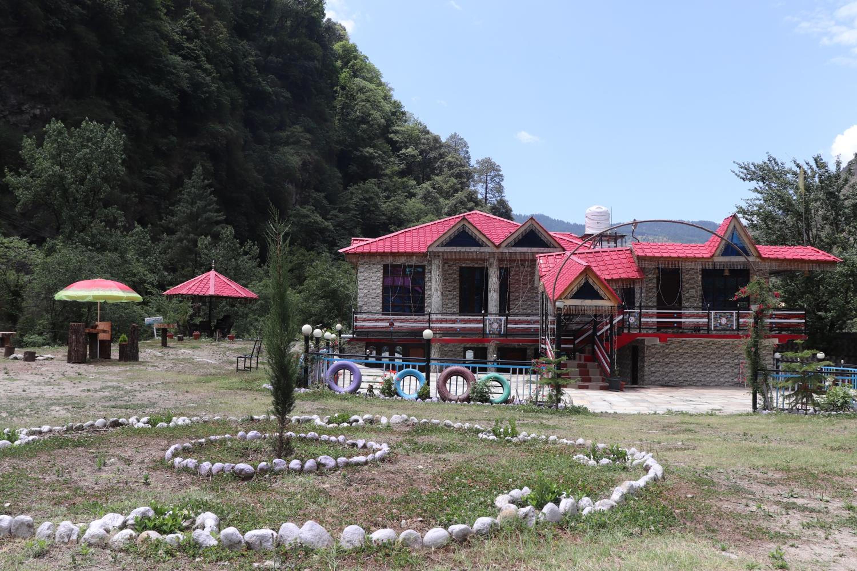 PinParvati Greathimalayan homestay river side