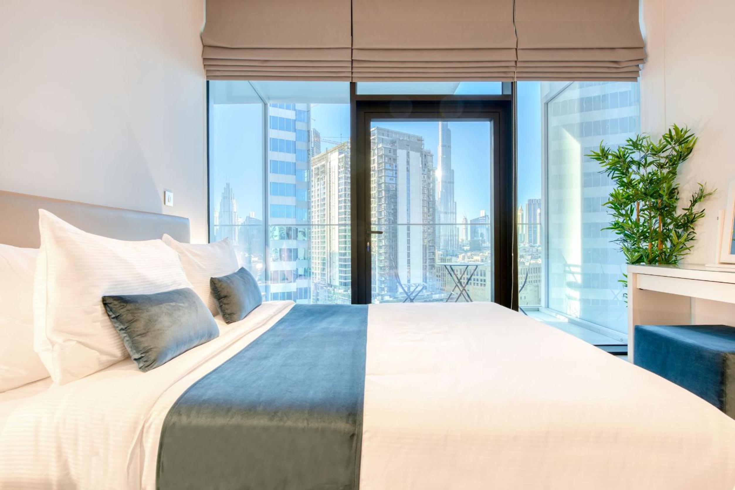 Maison Privee - Luxury, Spacious, Modern Near Burj Khalifa and Dubai Canal